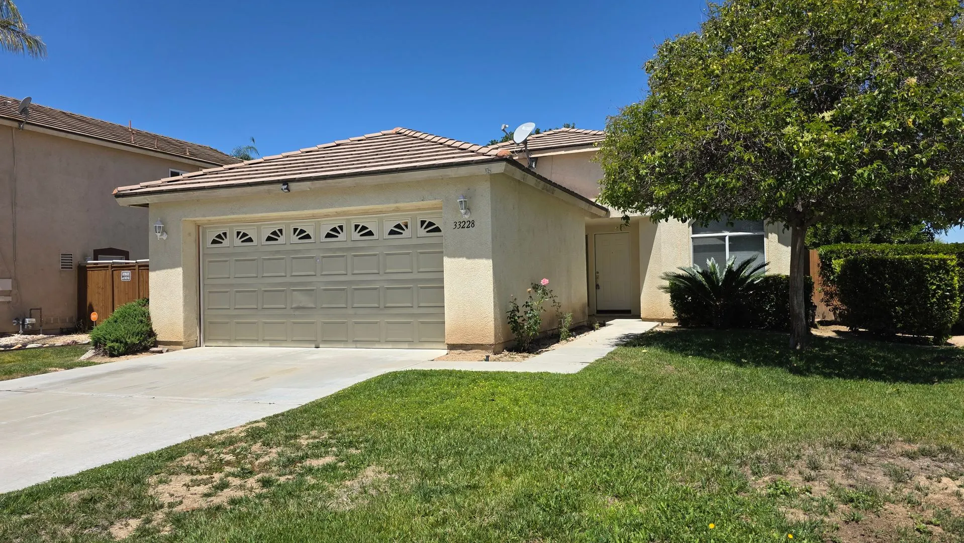 Available 3 bedroom, 2-bath in Temecula
