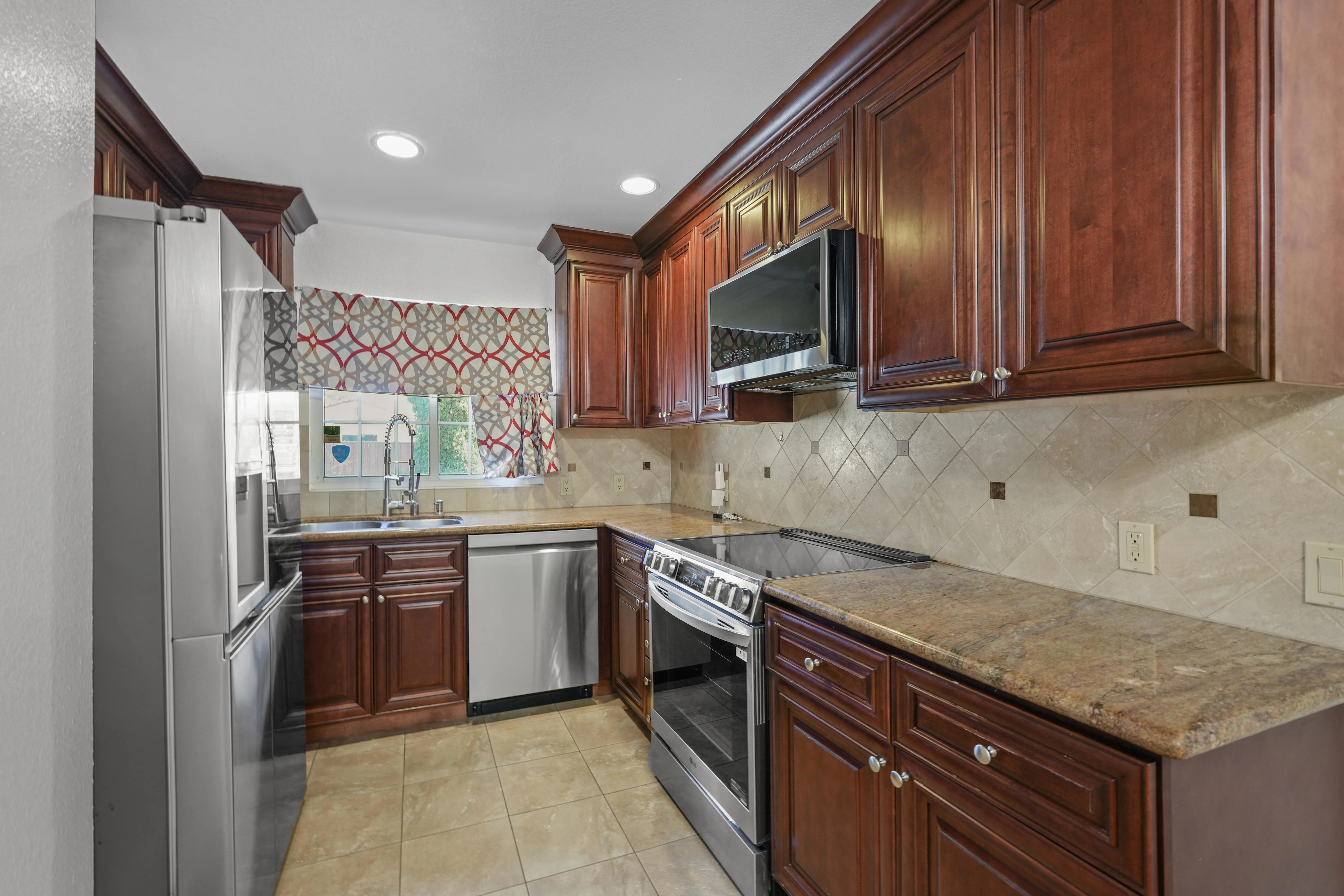 2387 Ralston Ct photo 4