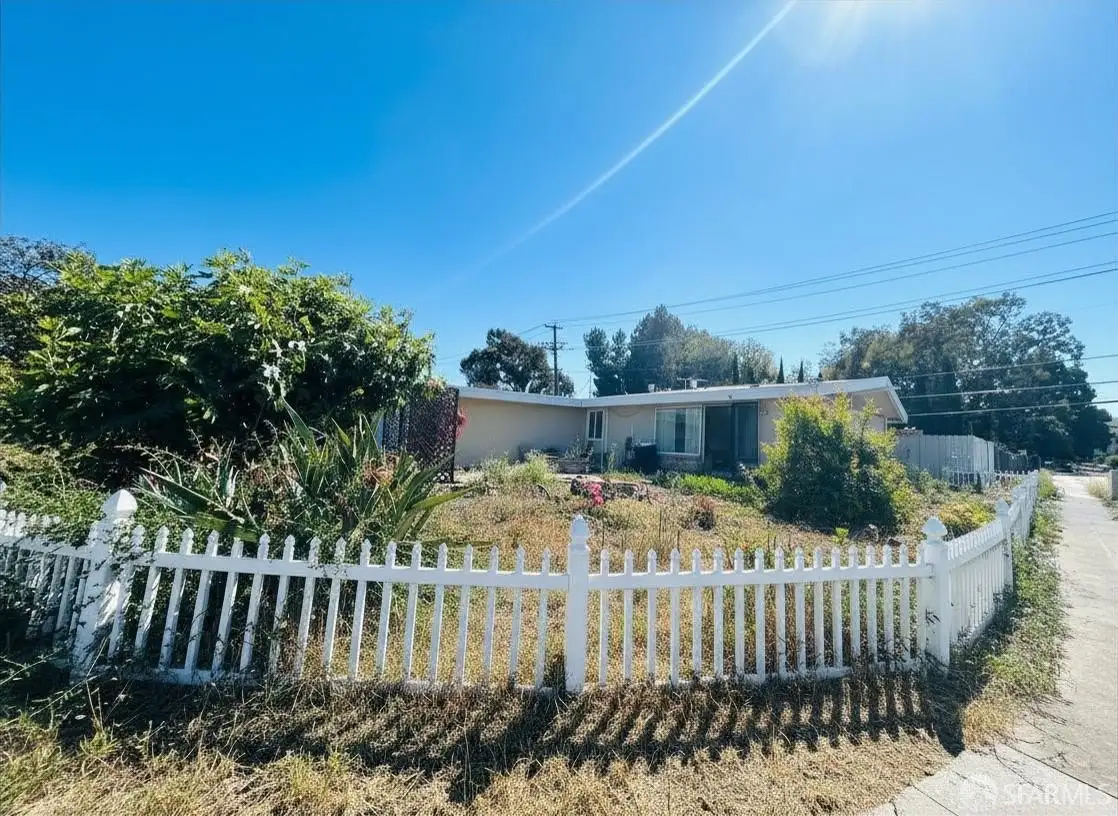 618 Lakewood Dr Sunnyvale, CA 94089 photo 4