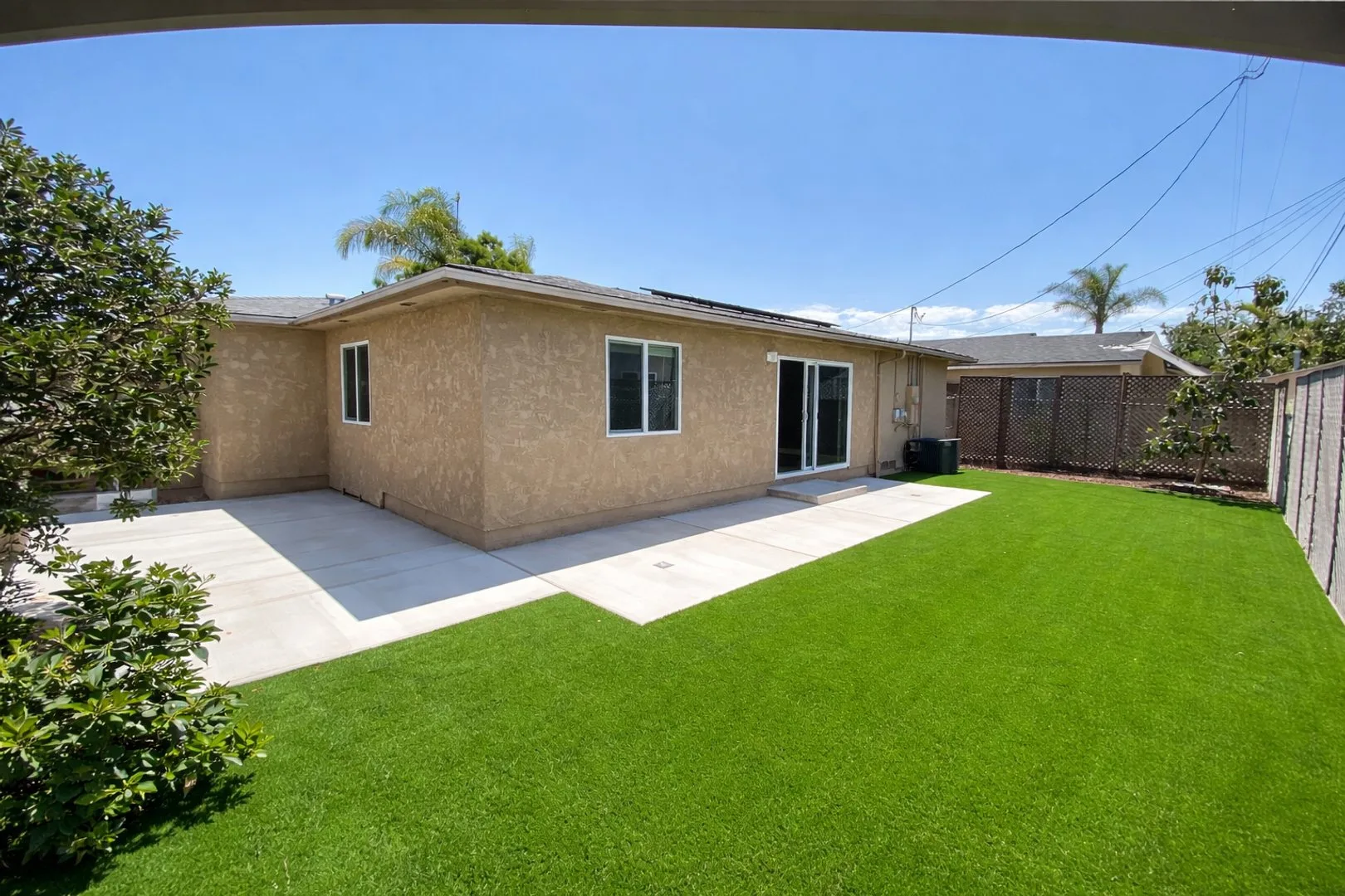8BD/3BA, Great Yard and Patio! photo 2
