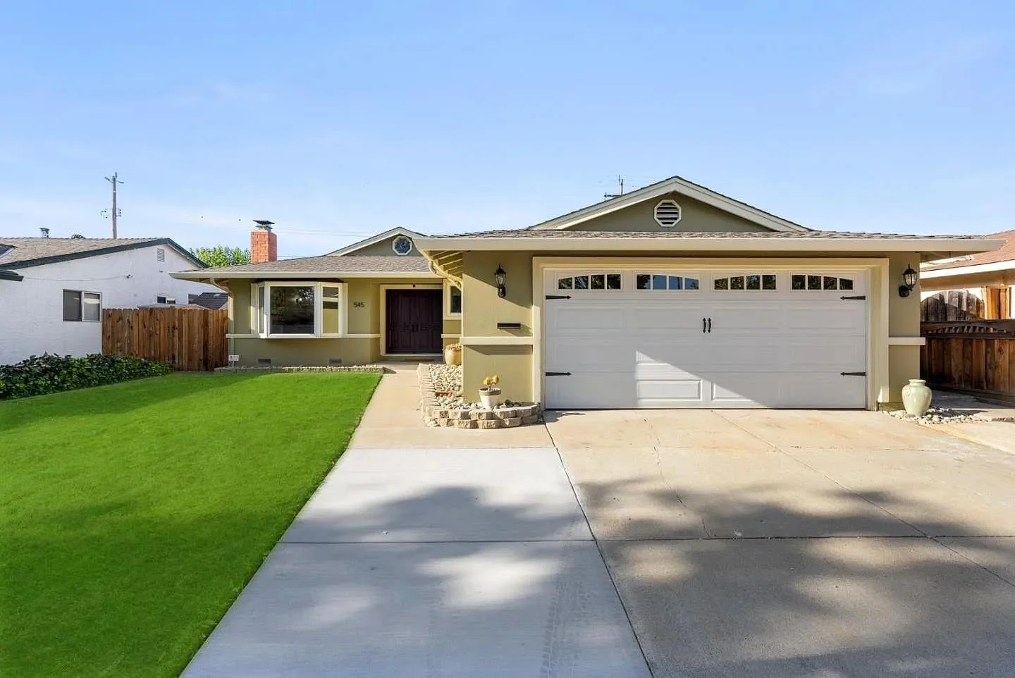 545 Shawnee Ln San Jose, CA 95123 photo 2