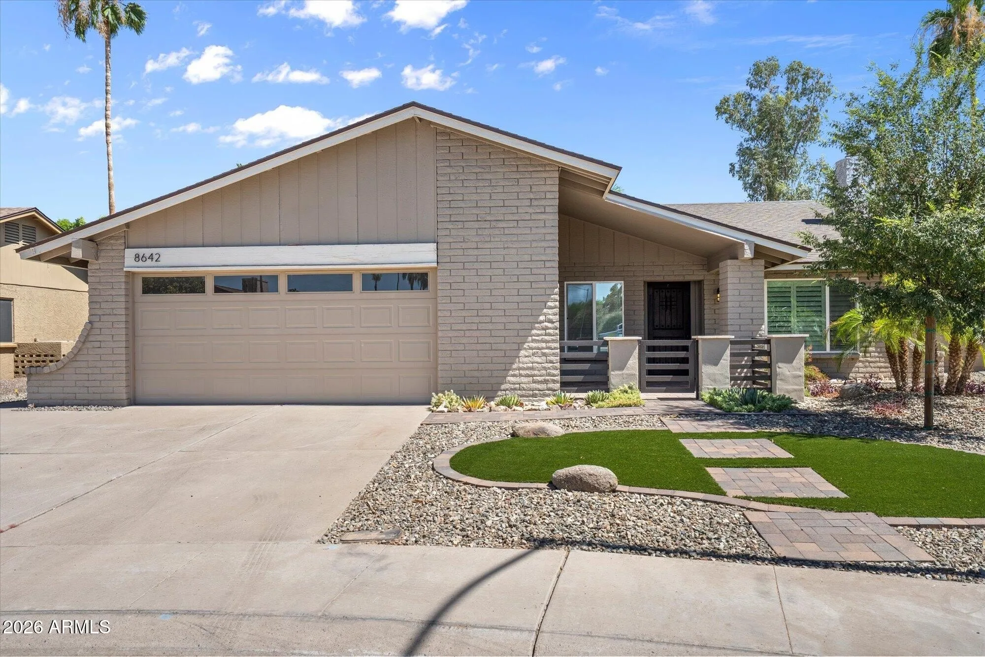 8642 E San Bruno Dr Scottsdale, AZ 85258 photo 2