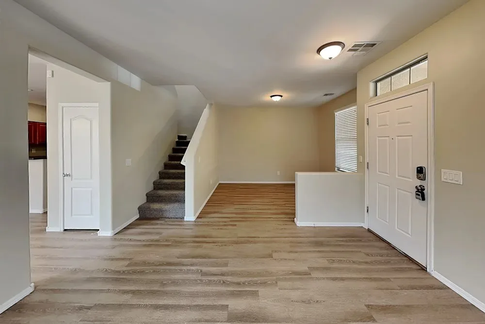 2899 S Arroyo Ln photo 2
