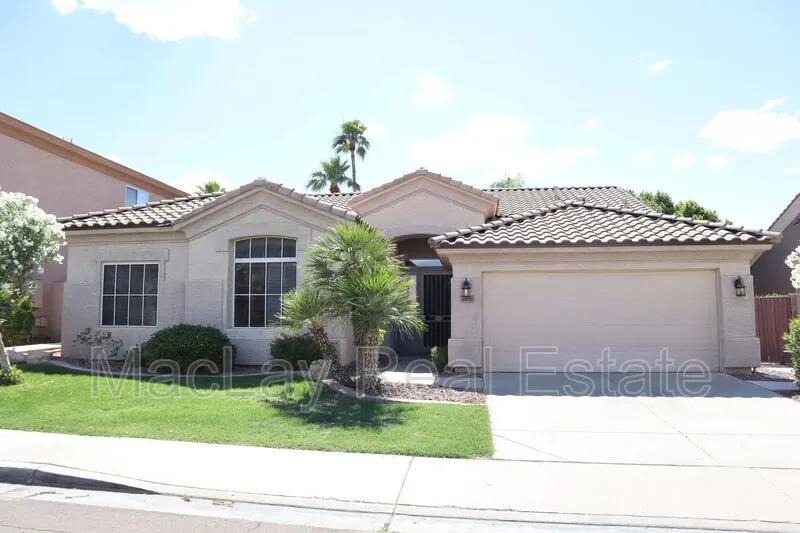 3820 S Barberry Pl Chandler, AZ 85248