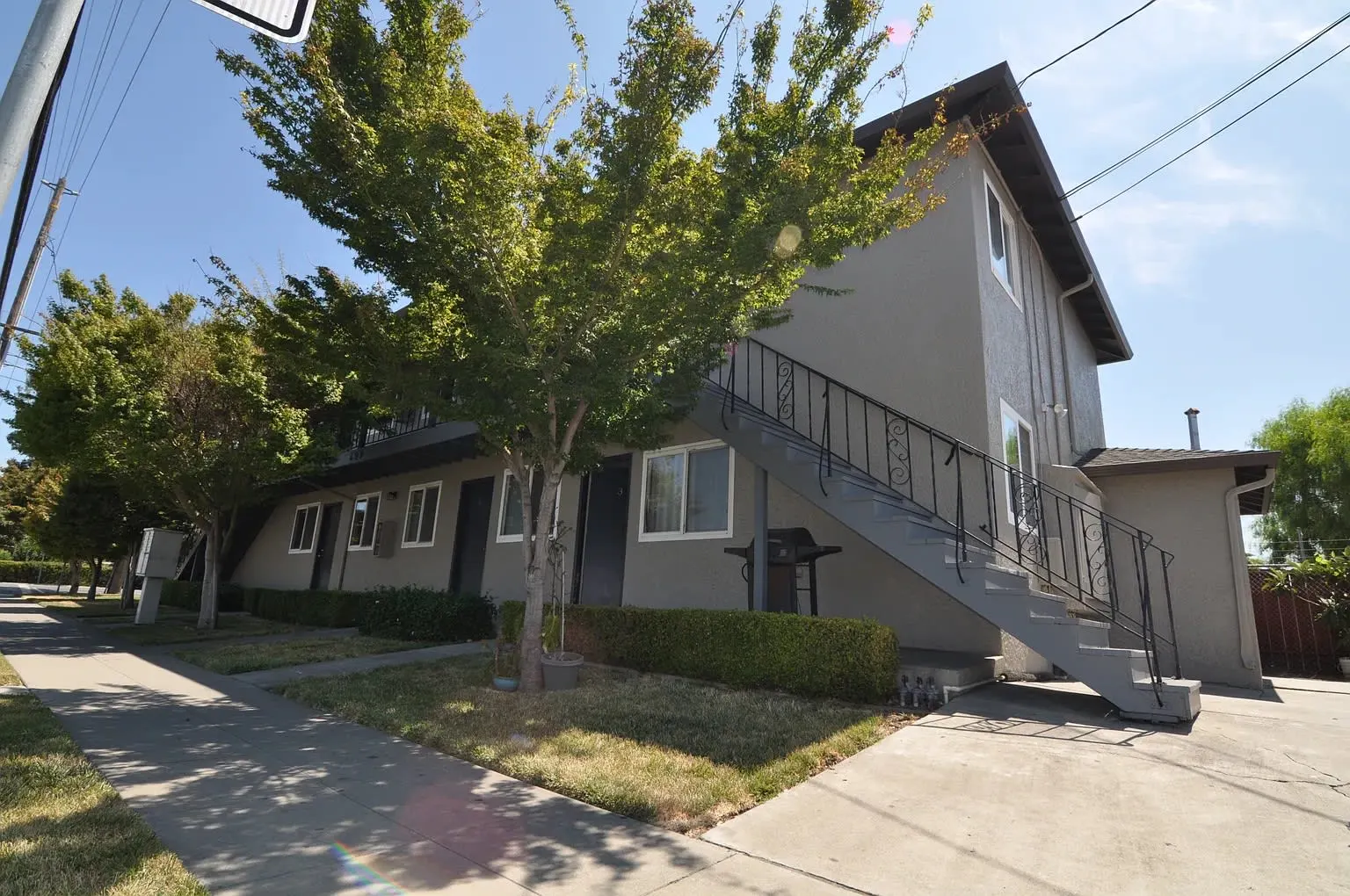 490 East Hedding Street, San Jose, CA 95112 photo 2