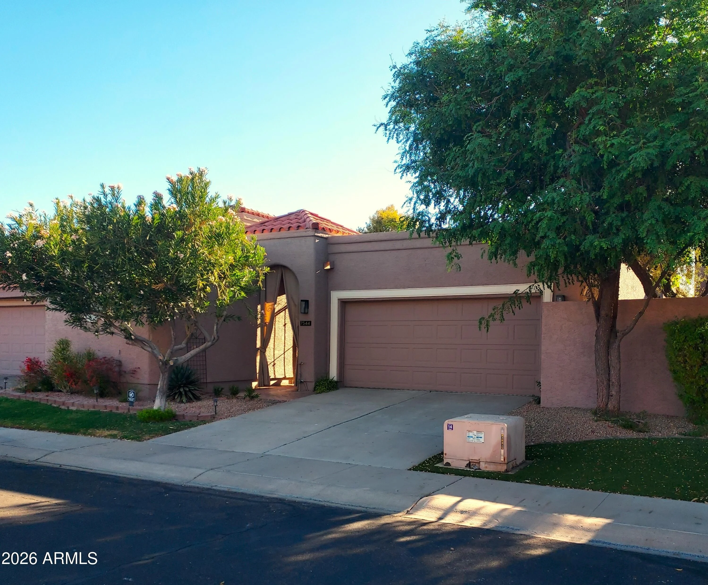 7544 N Vía De La Siesta Scottsdale, AZ 85258