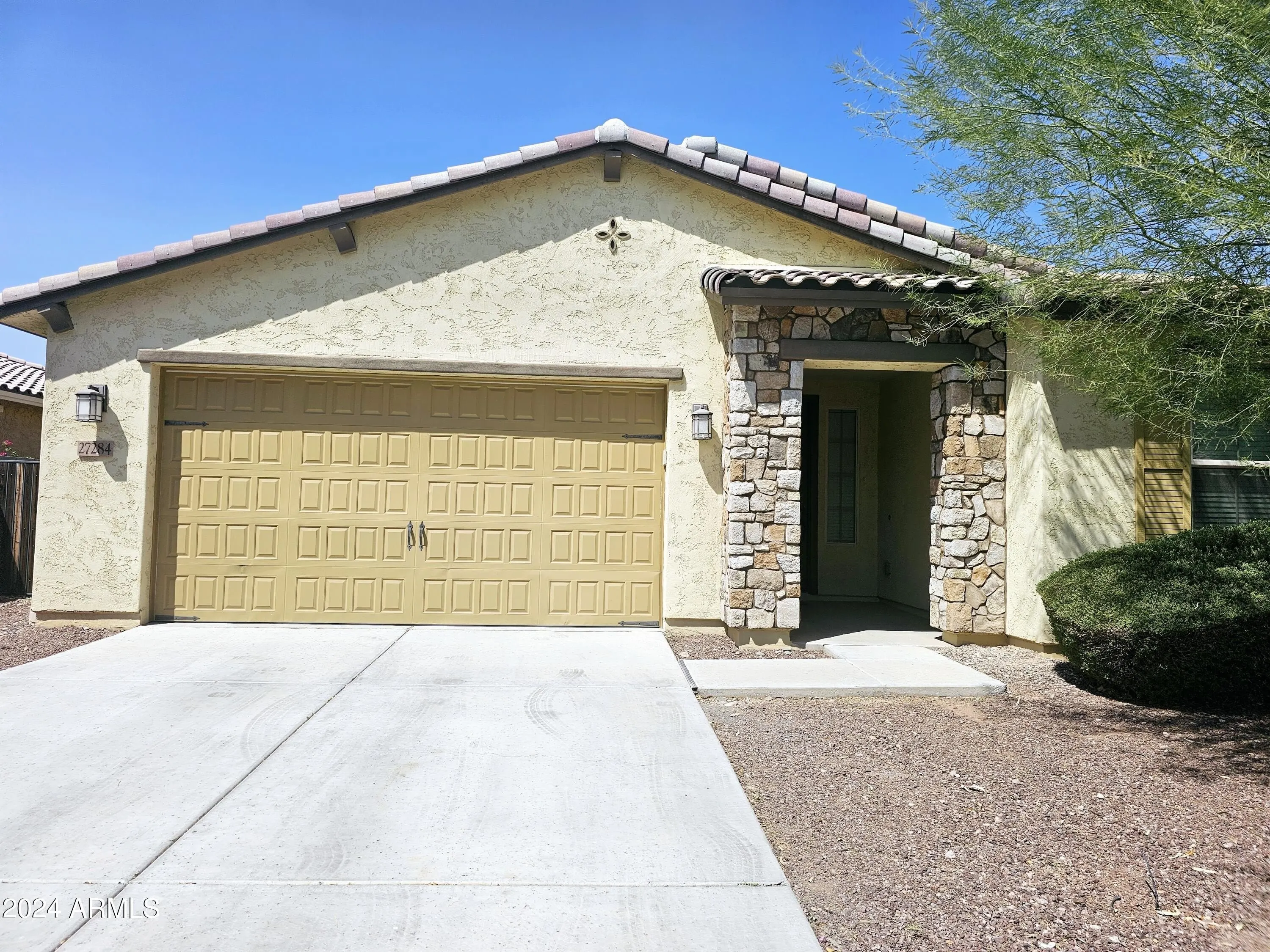 27284 N Skipping Rock Rd Peoria, AZ 85383