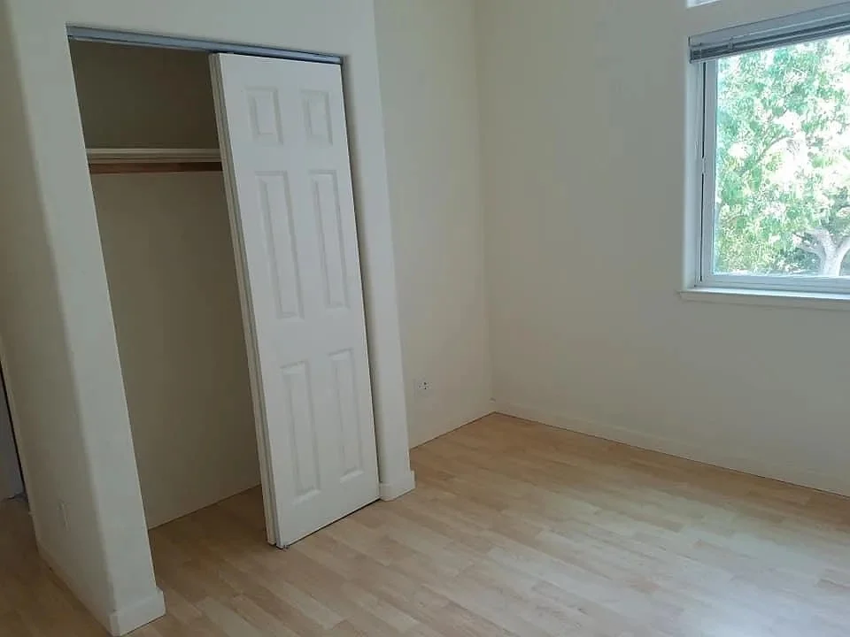 2BR/3BA Townhouse on High St · Palo Alto photo 3