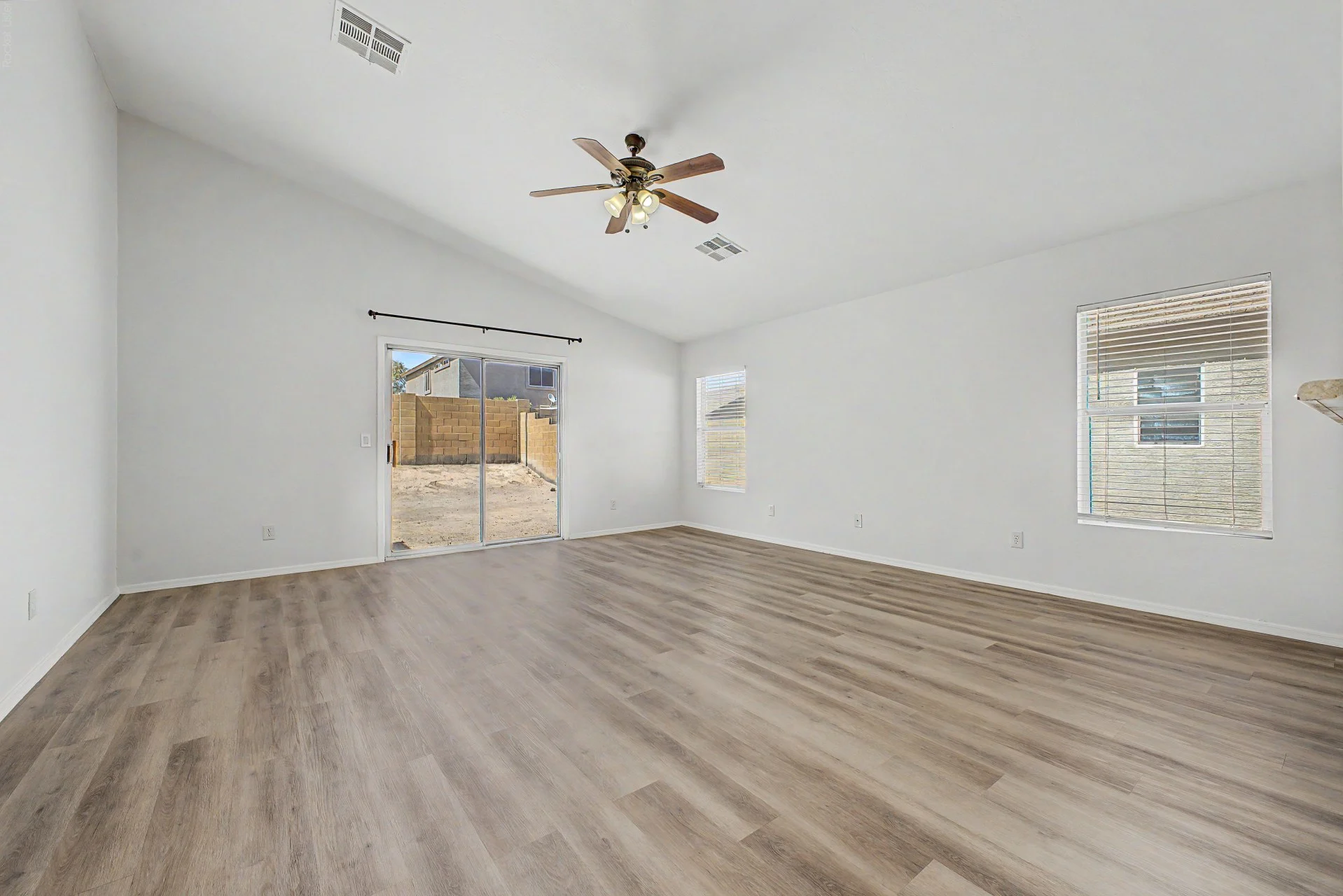 22820 W Papago St Buckeye, AZ 85326 photo 2