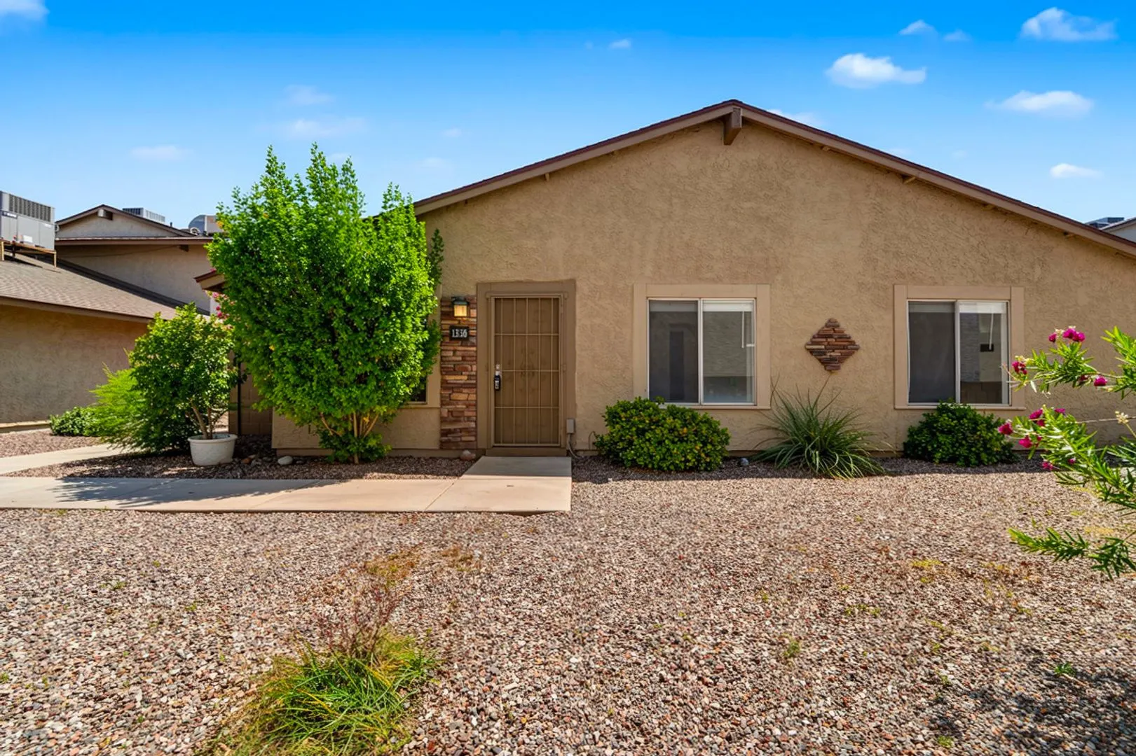 1336 N 85th Pl Scottsdale, AZ 85257