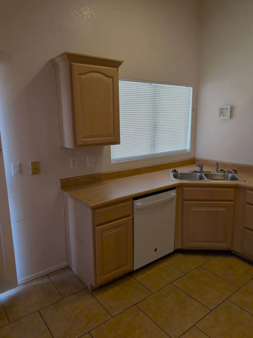 73 S Cypress Ct Chandler, AZ 85226 photo 5