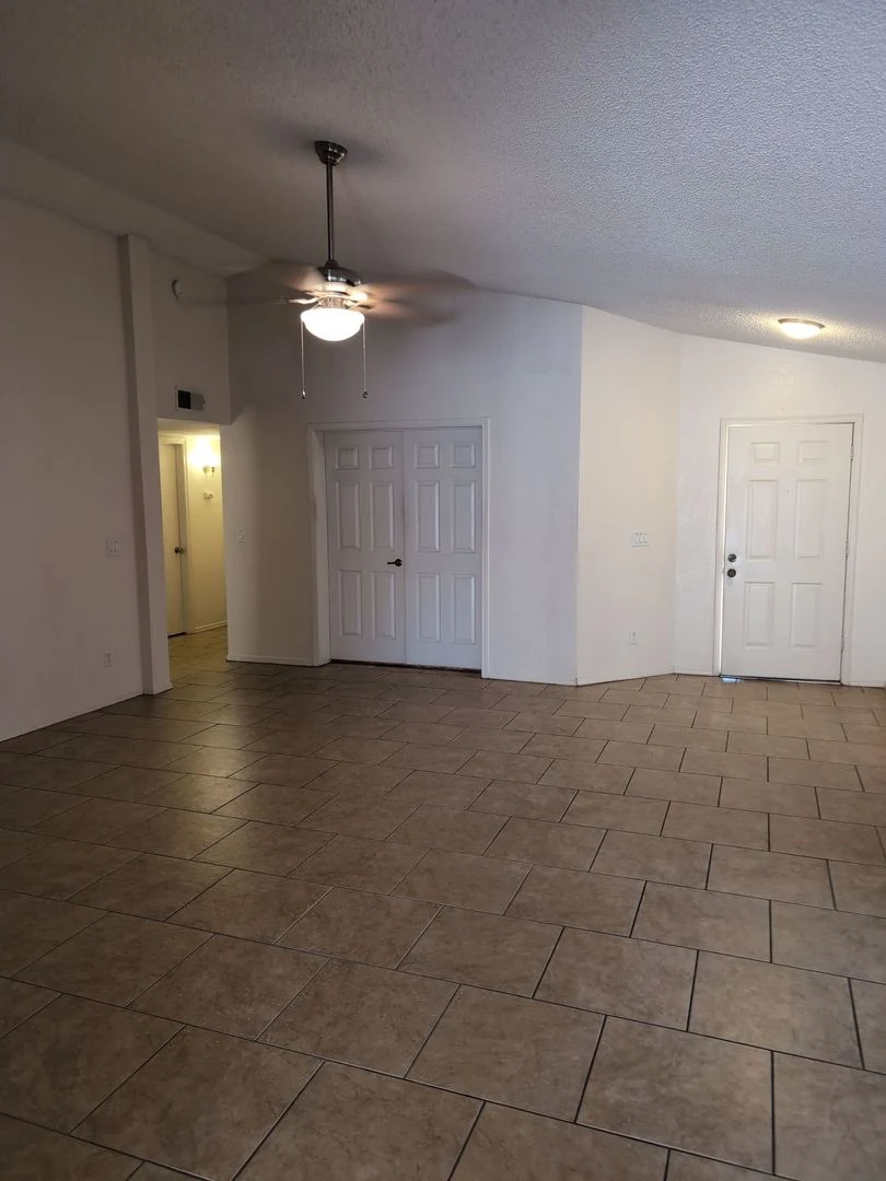 73 S Cypress Ct Chandler, AZ 85226 photo 3