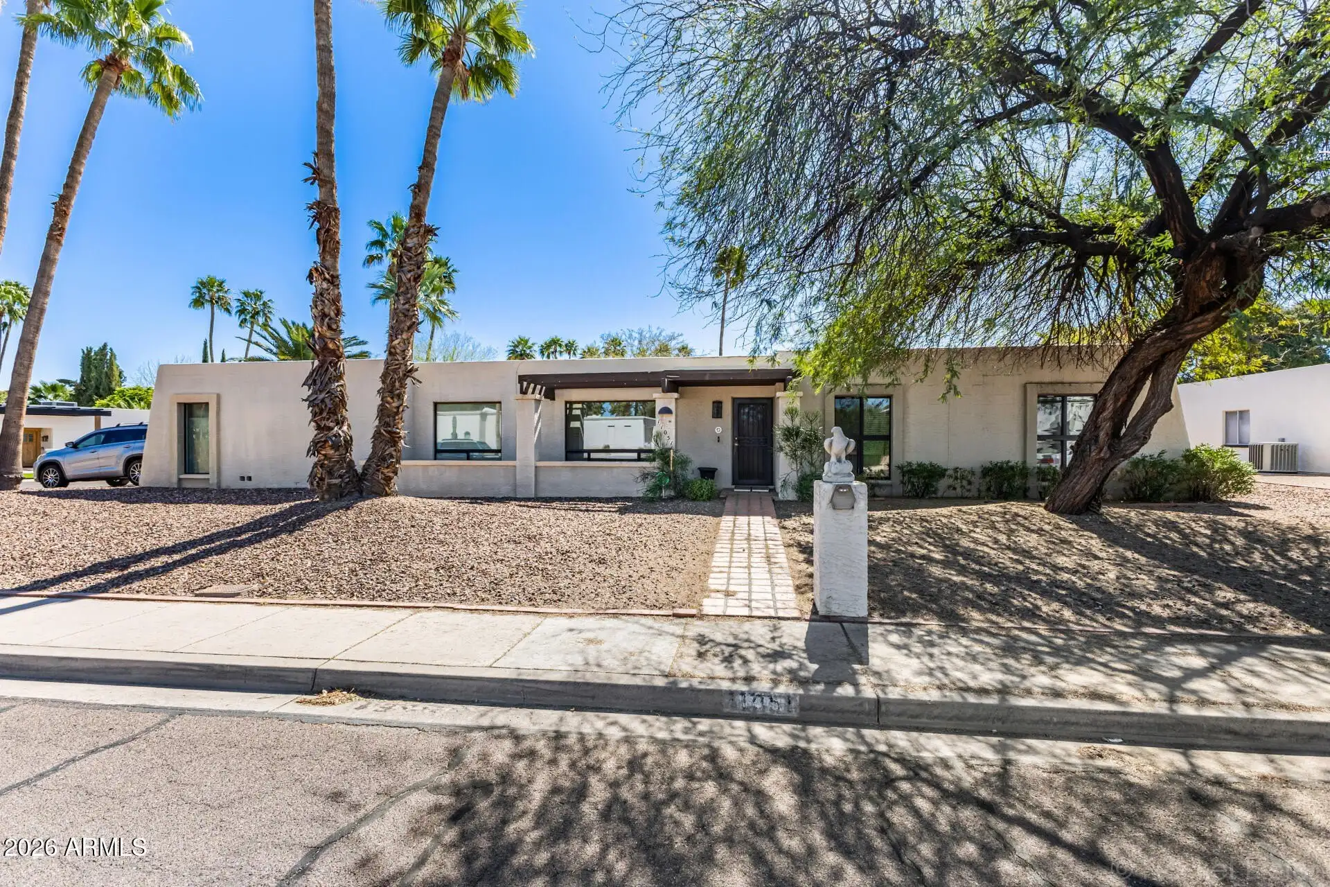 11051 N 44th Ct Phoenix, AZ 85028