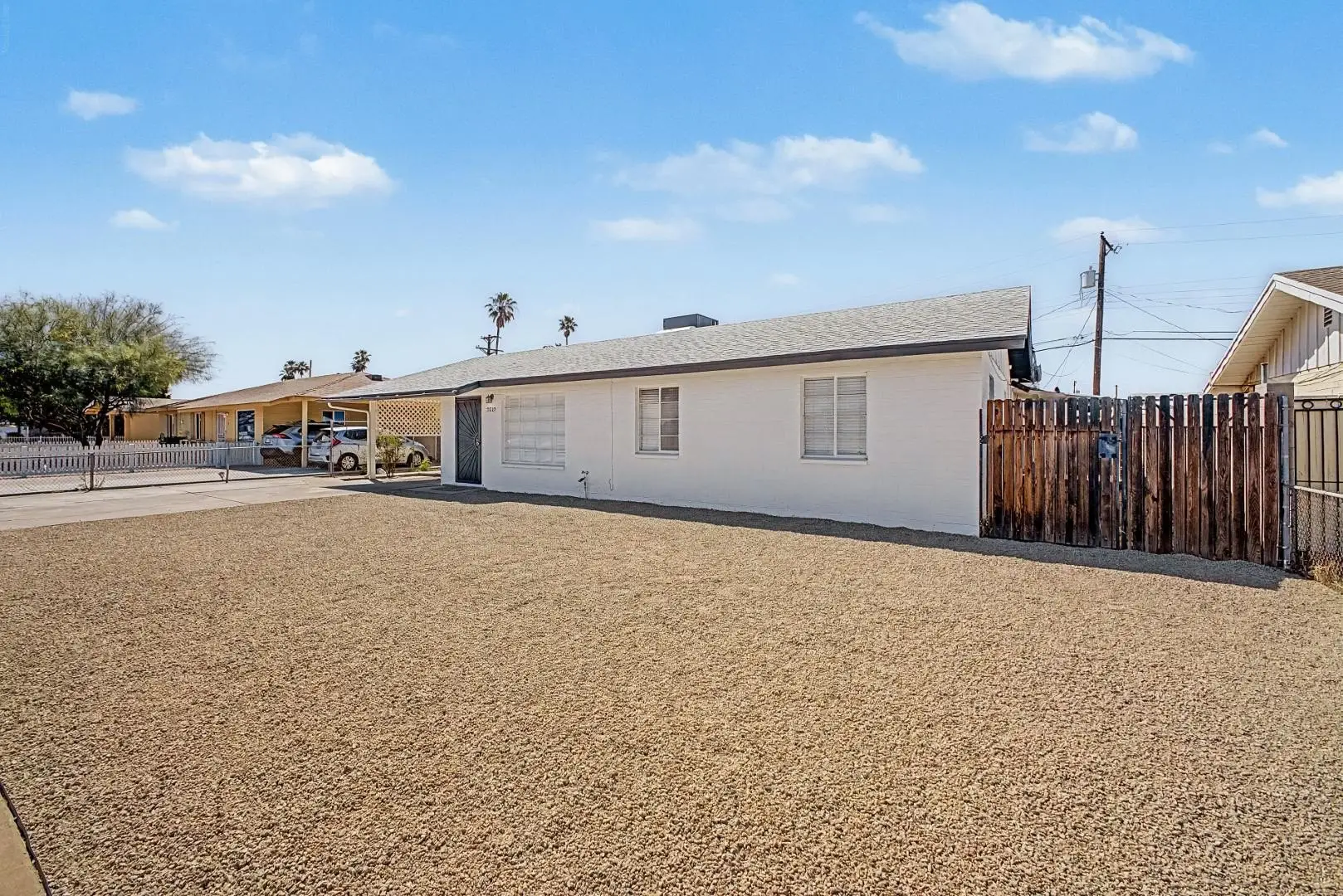 3519 W Orchid Ln Phoenix, AZ 85051 photo 5