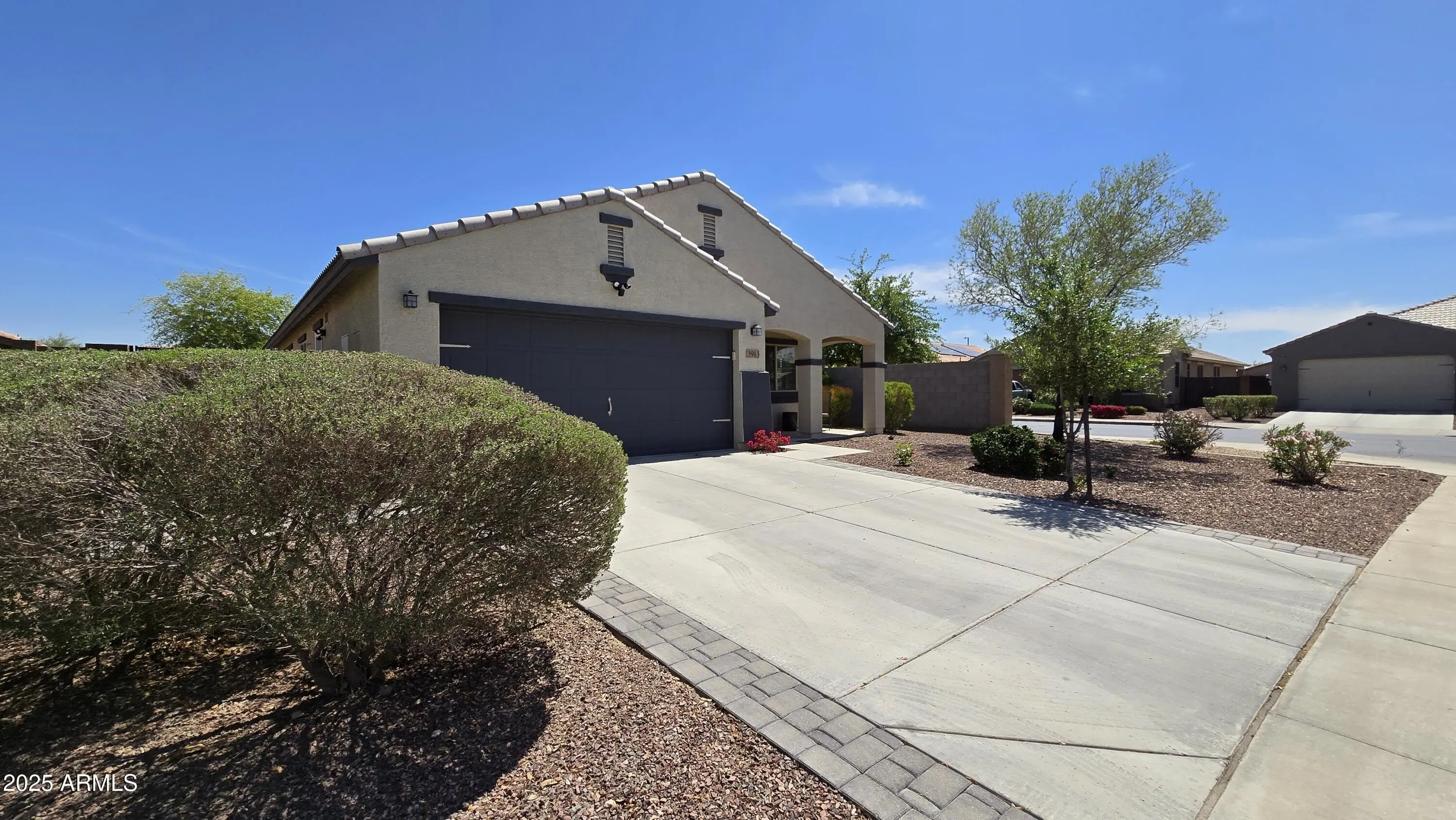3913 South 185th Lane, Goodyear, AZ 85338 photo 5