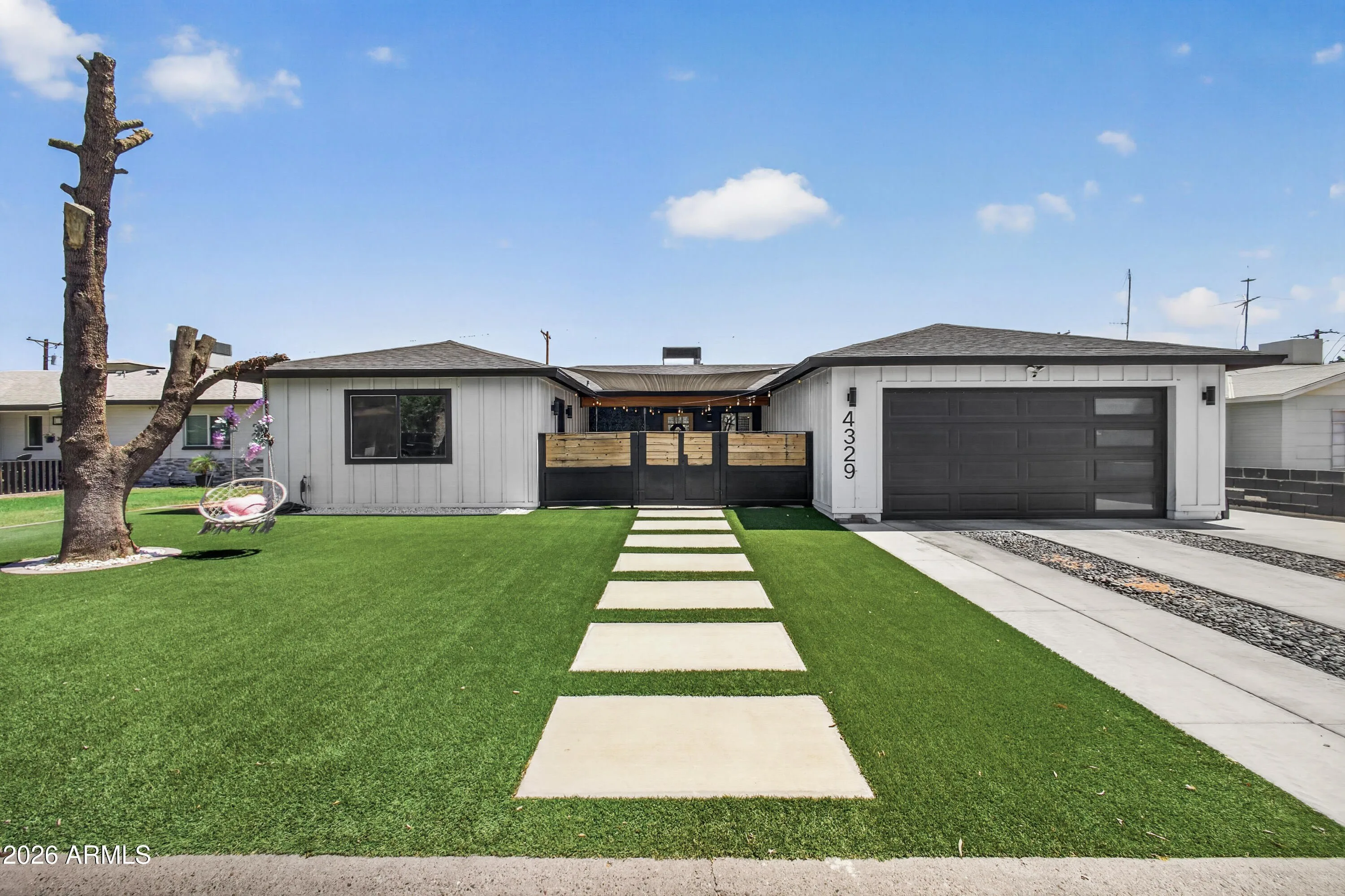 4329 E Hubbell St Phoenix, AZ 85008 photo 4