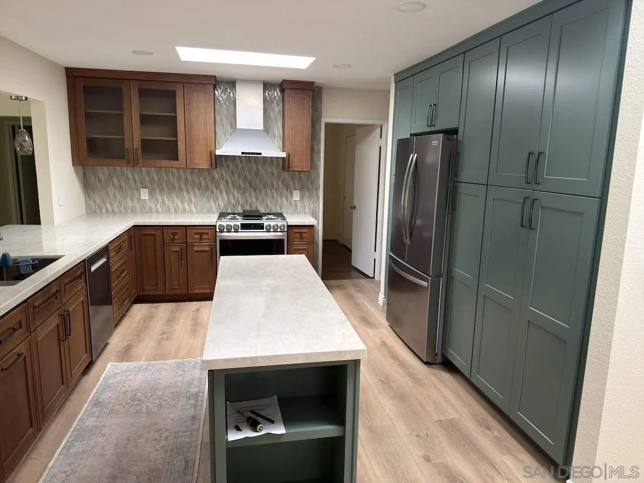 13919 York Avenue photo 5