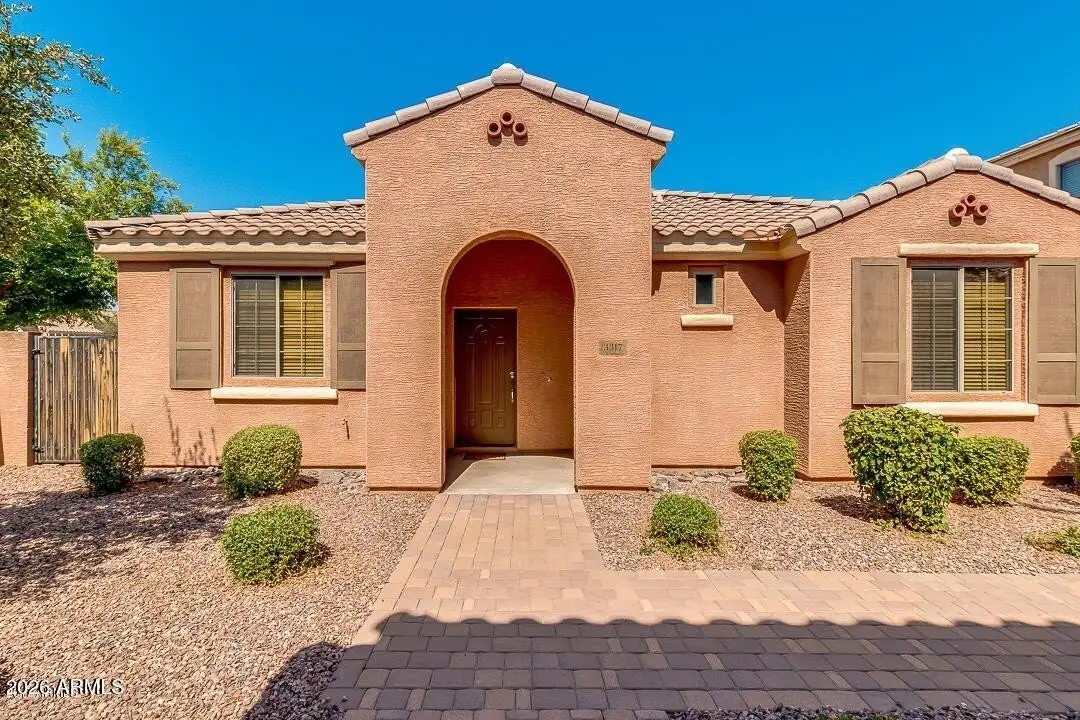 3317 E Loma Vista St Gilbert, AZ 85295