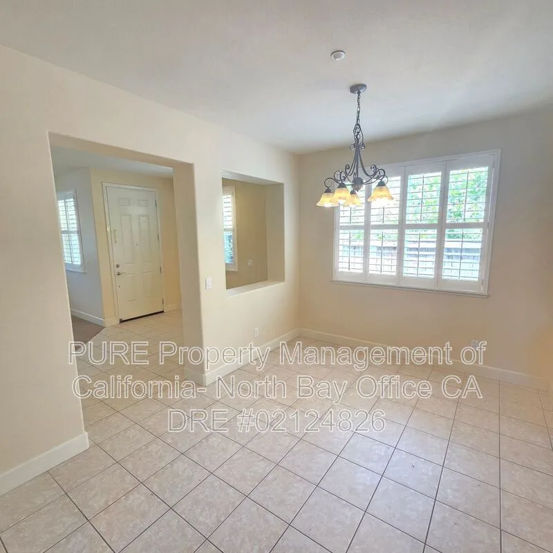 901 Colabianchi Ln Petaluma, CA 94954 photo 3