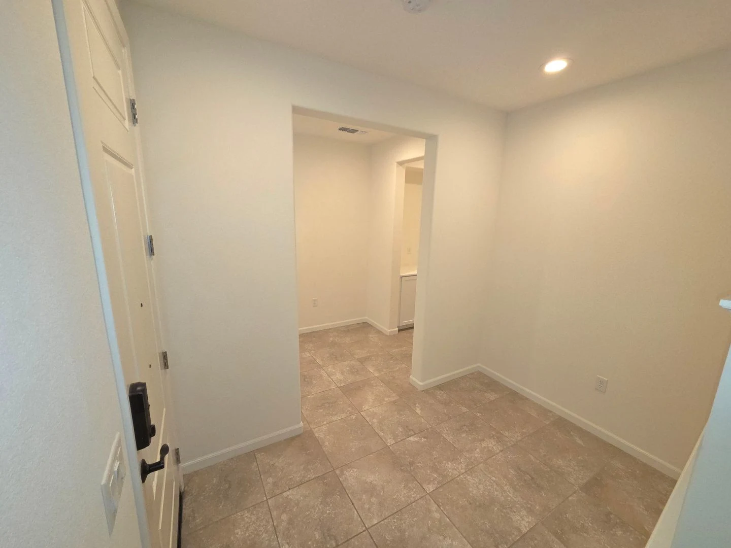 5577 Apex Dr Dublin, CA 94568 photo 4