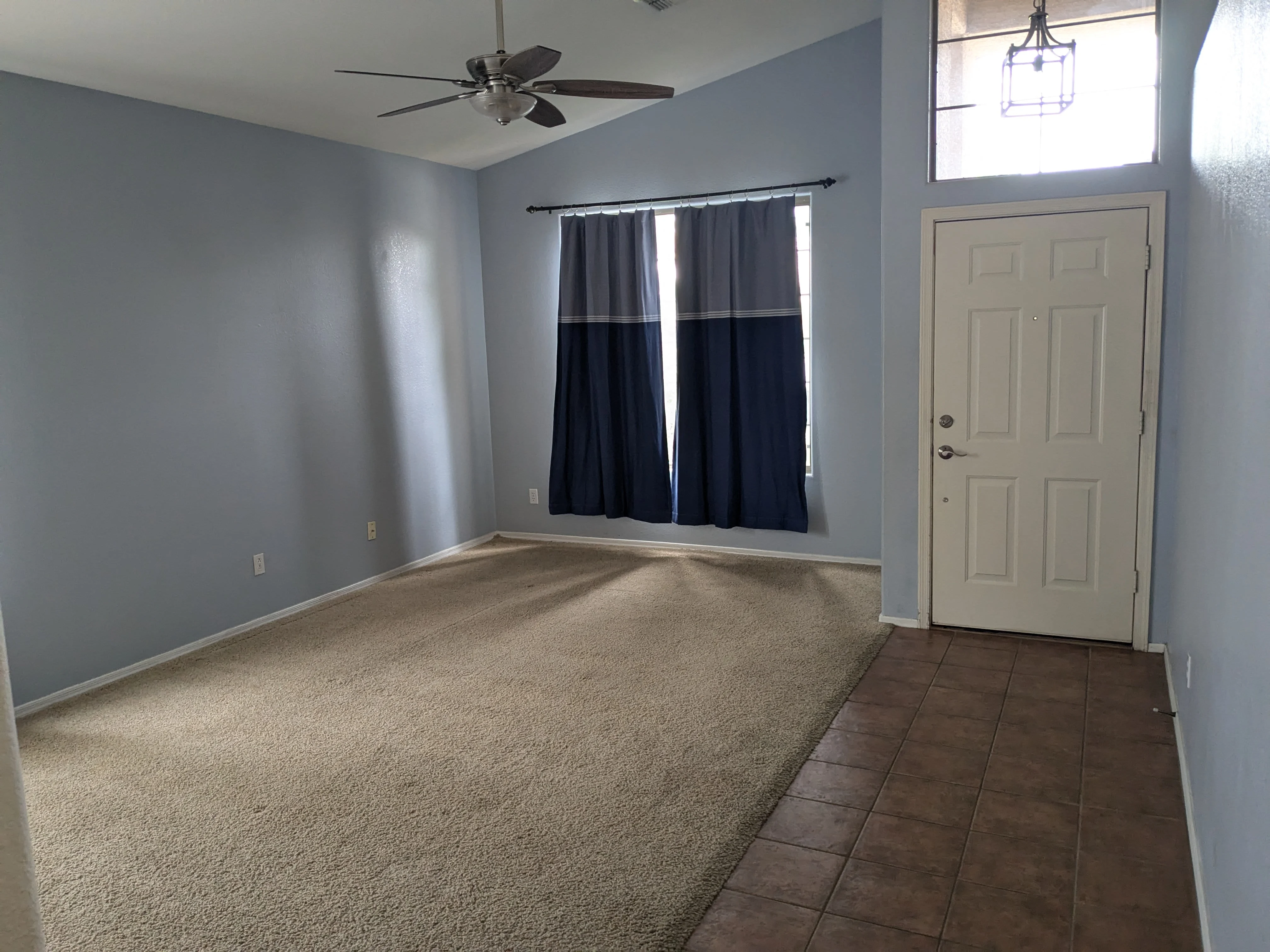 610 South Voyager Drive photo 5