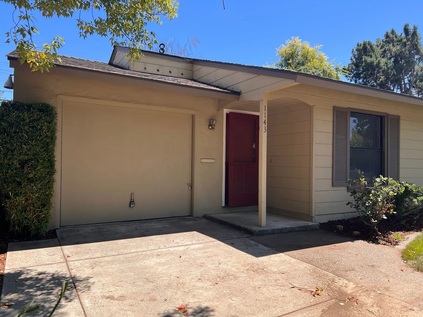 1143 Solana Dr Mountain View, CA 94040 photo 4