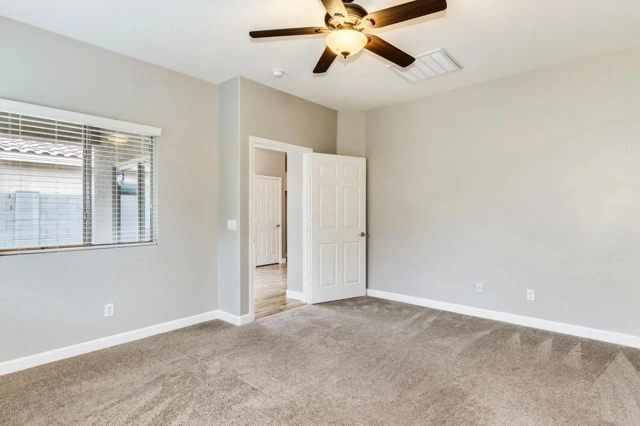 17052 W Sonora St photo 2