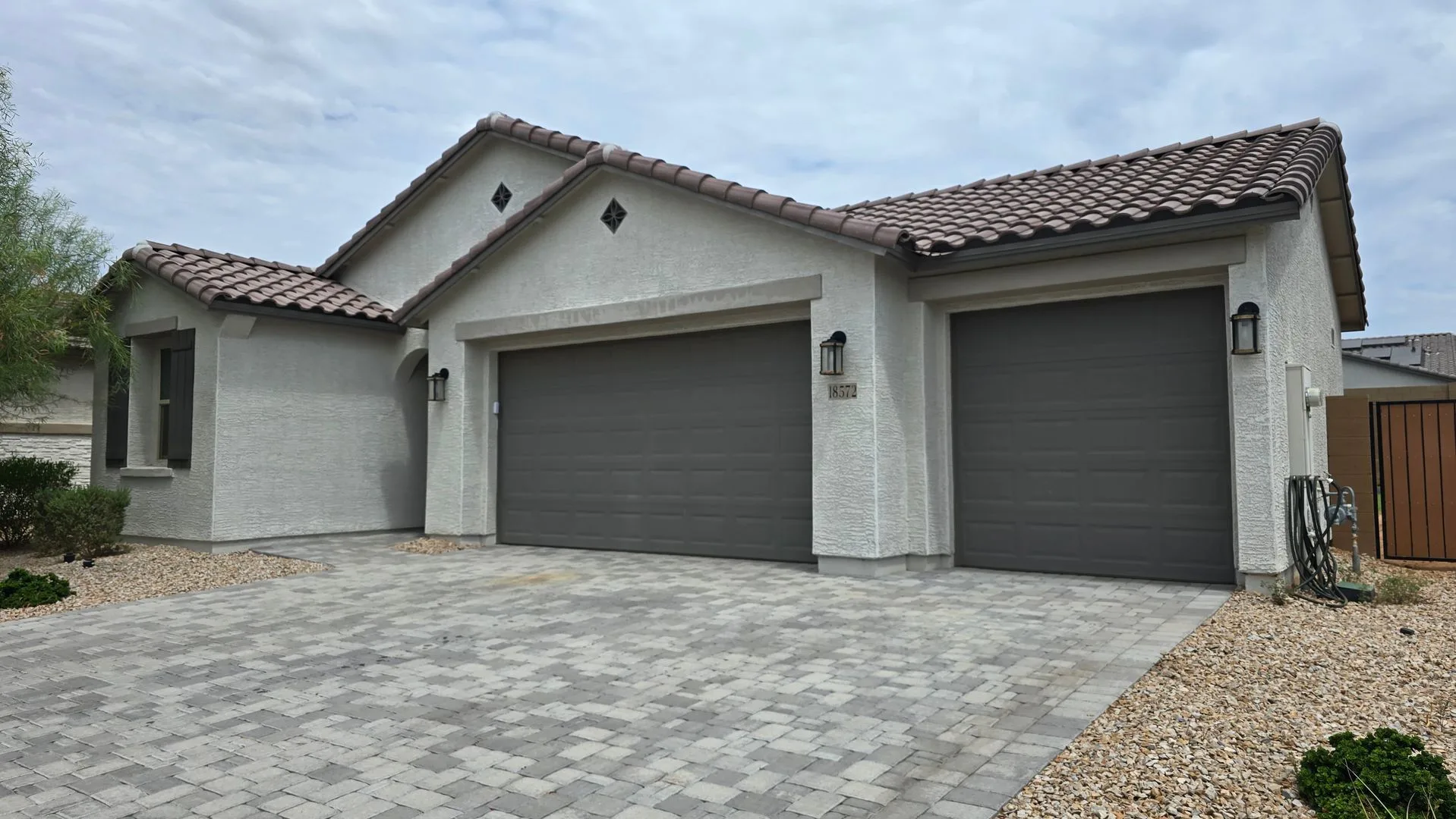 Three Car Garage! Closer To Surprise Than Wittman! photo 5