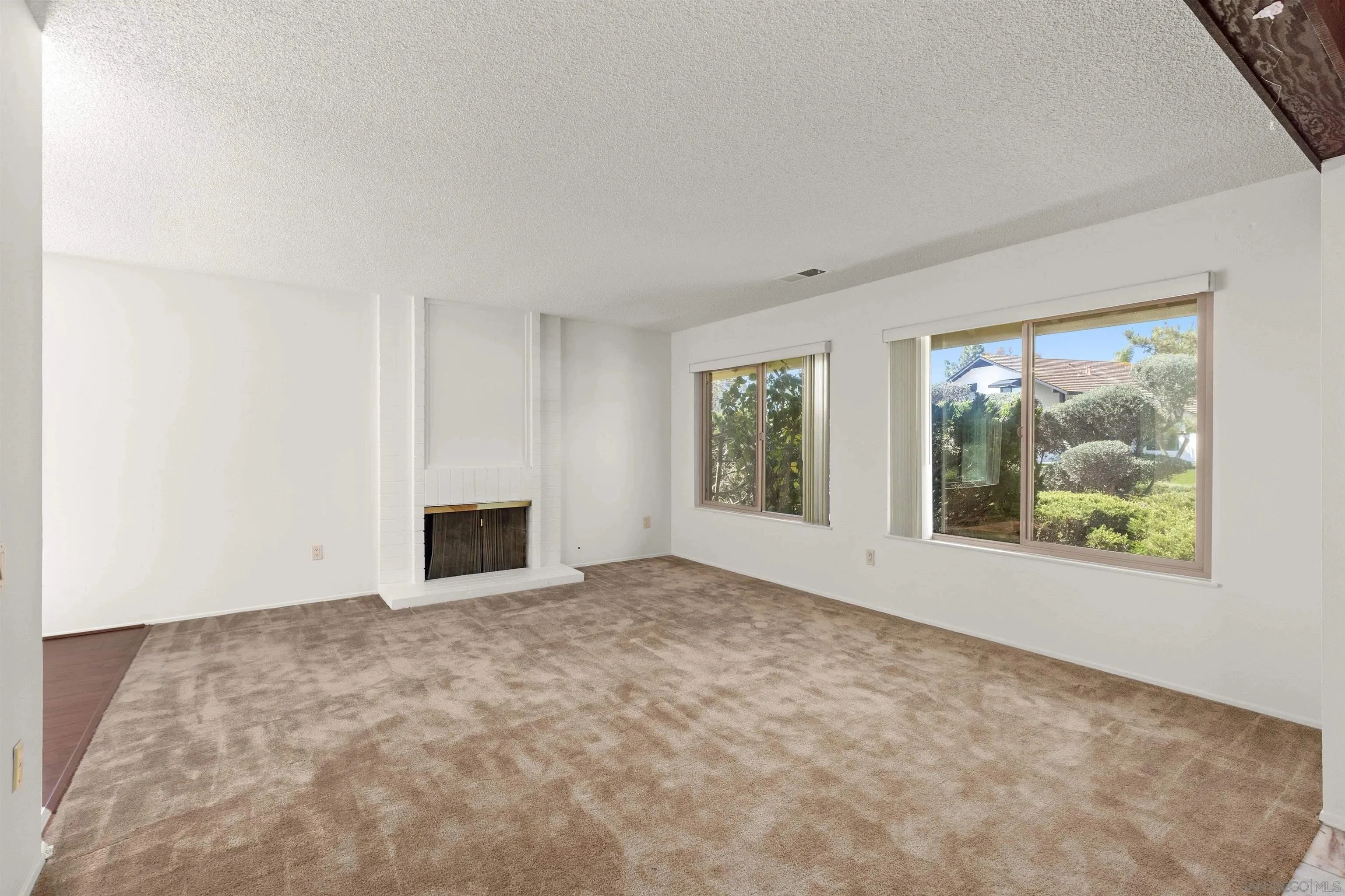 17305 Campillo Drive photo 4