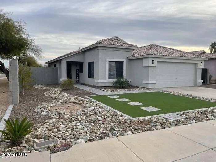 3101 W Louise Dr Phoenix, AZ 85027