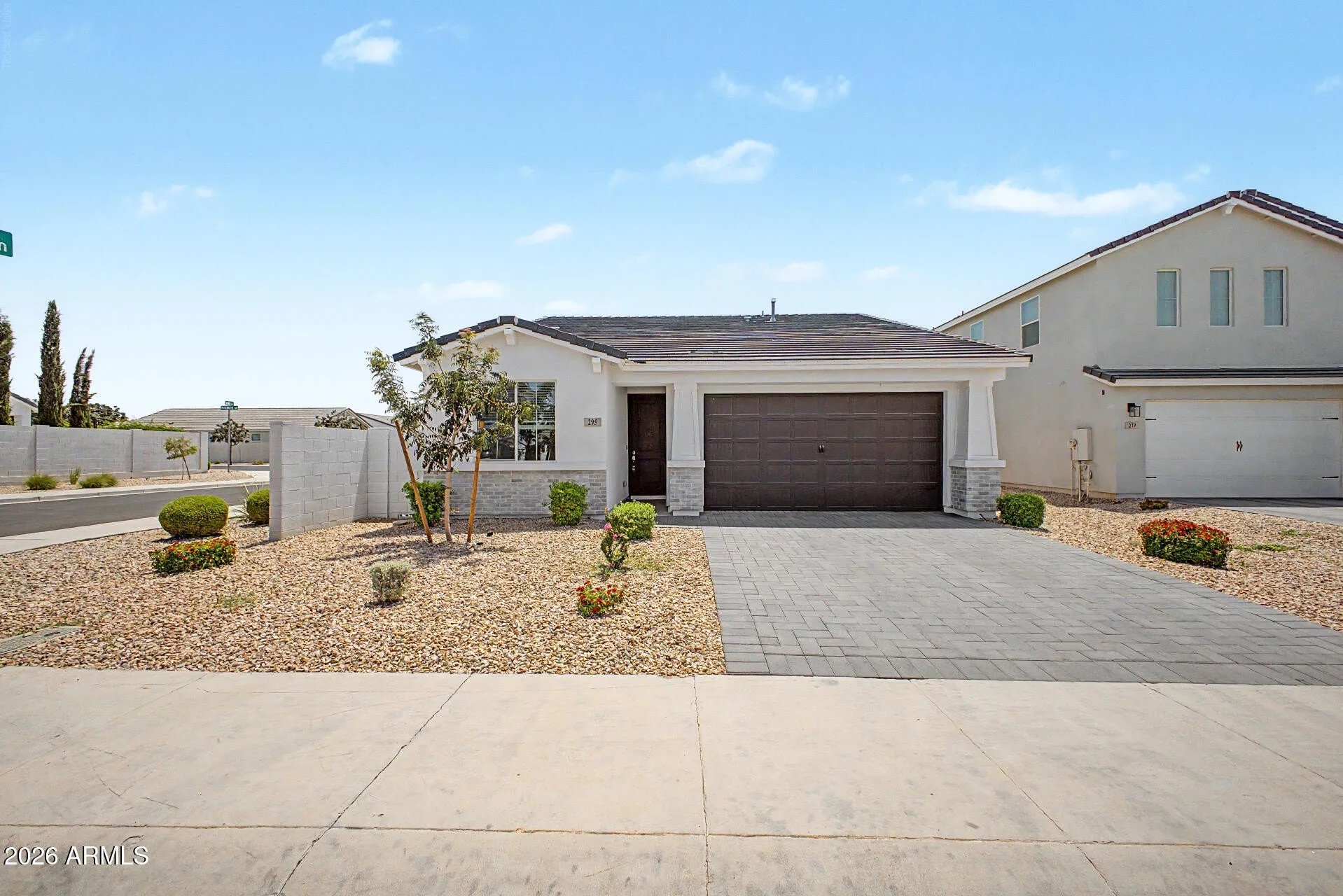 295 E Mint Ln San Tan Valley, AZ 85140 photo 4