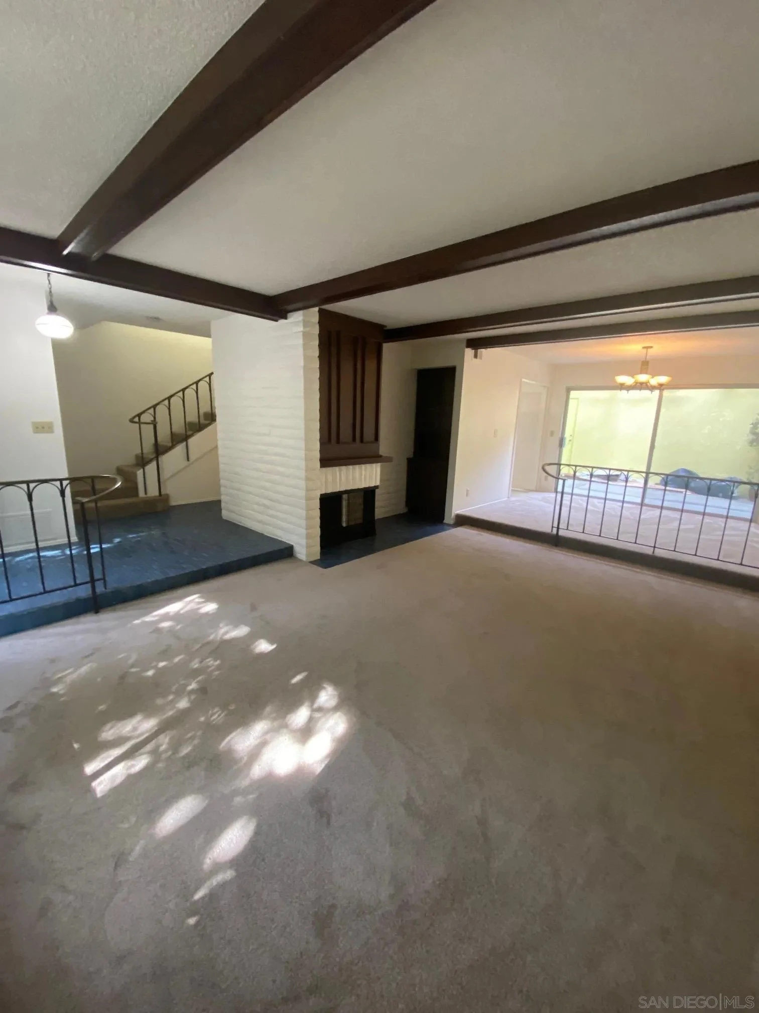 4319 Collwood Lane photo 3