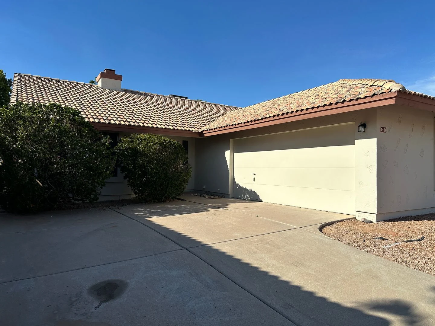 DOBSON AND FRYE 3 BED 2 BATH ***BEAUTIFULLY REMODELED*** photo 3