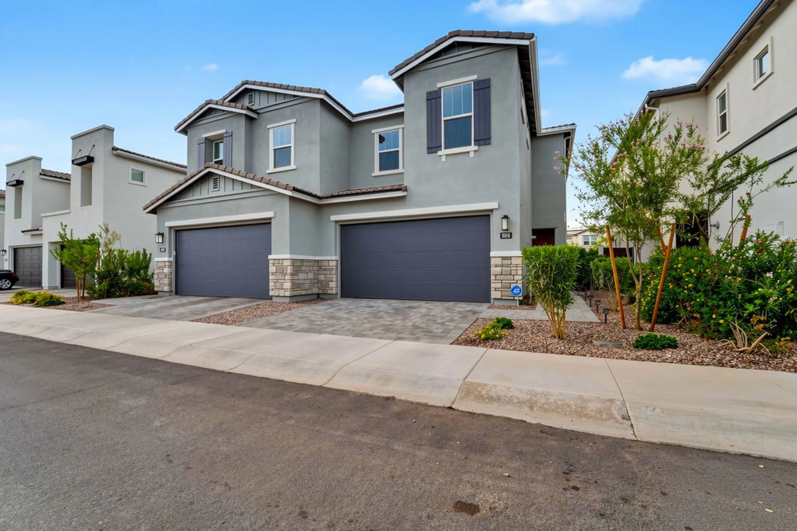 Professionally Designed, Fully Furnished townhome on one of Arabella’s Premium Lots | Scottsdale’s Coveted 85254 “Magic Zip Code” photo 4