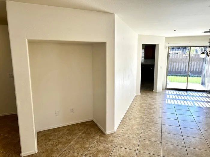 3293 E Loma Vista St photo 3