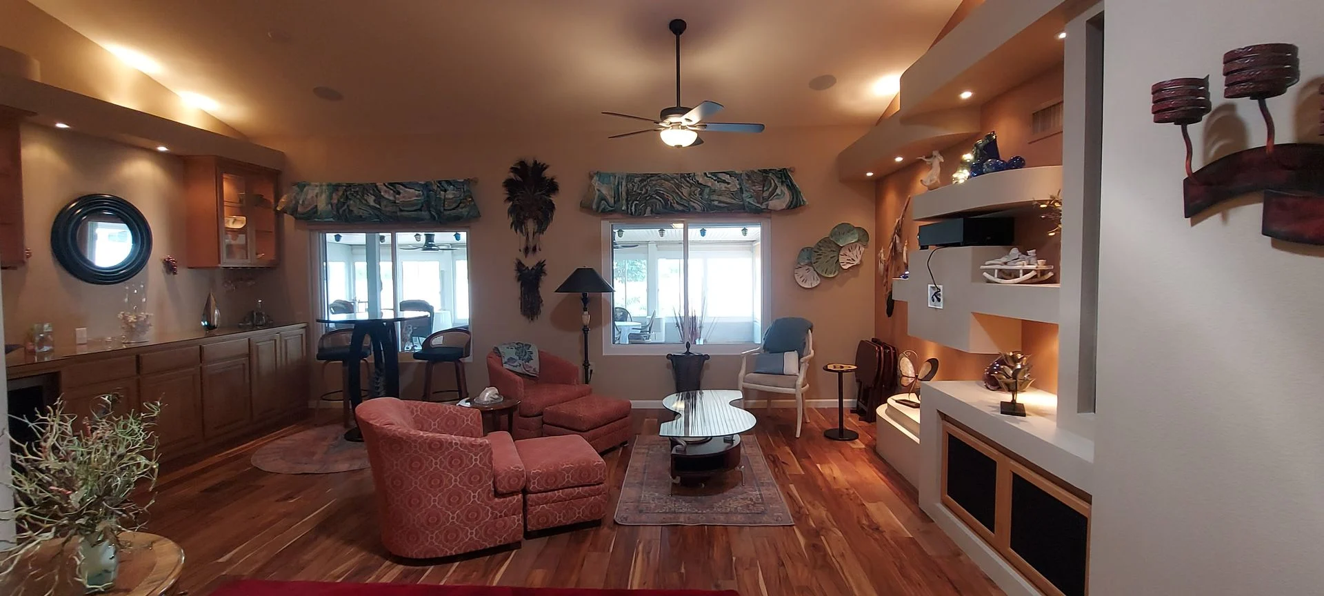 Desirable Furnished Sun City West Home photo 4