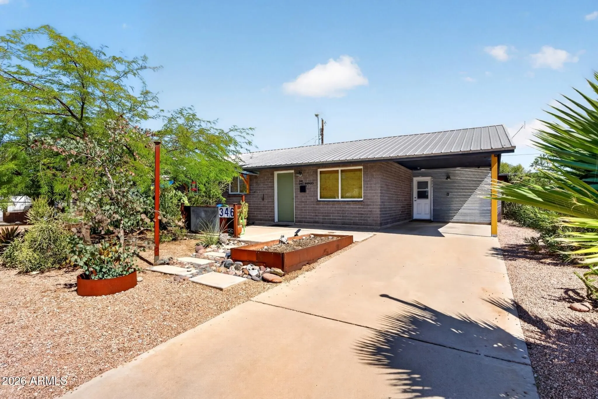 346 E Papago Dr photo 2