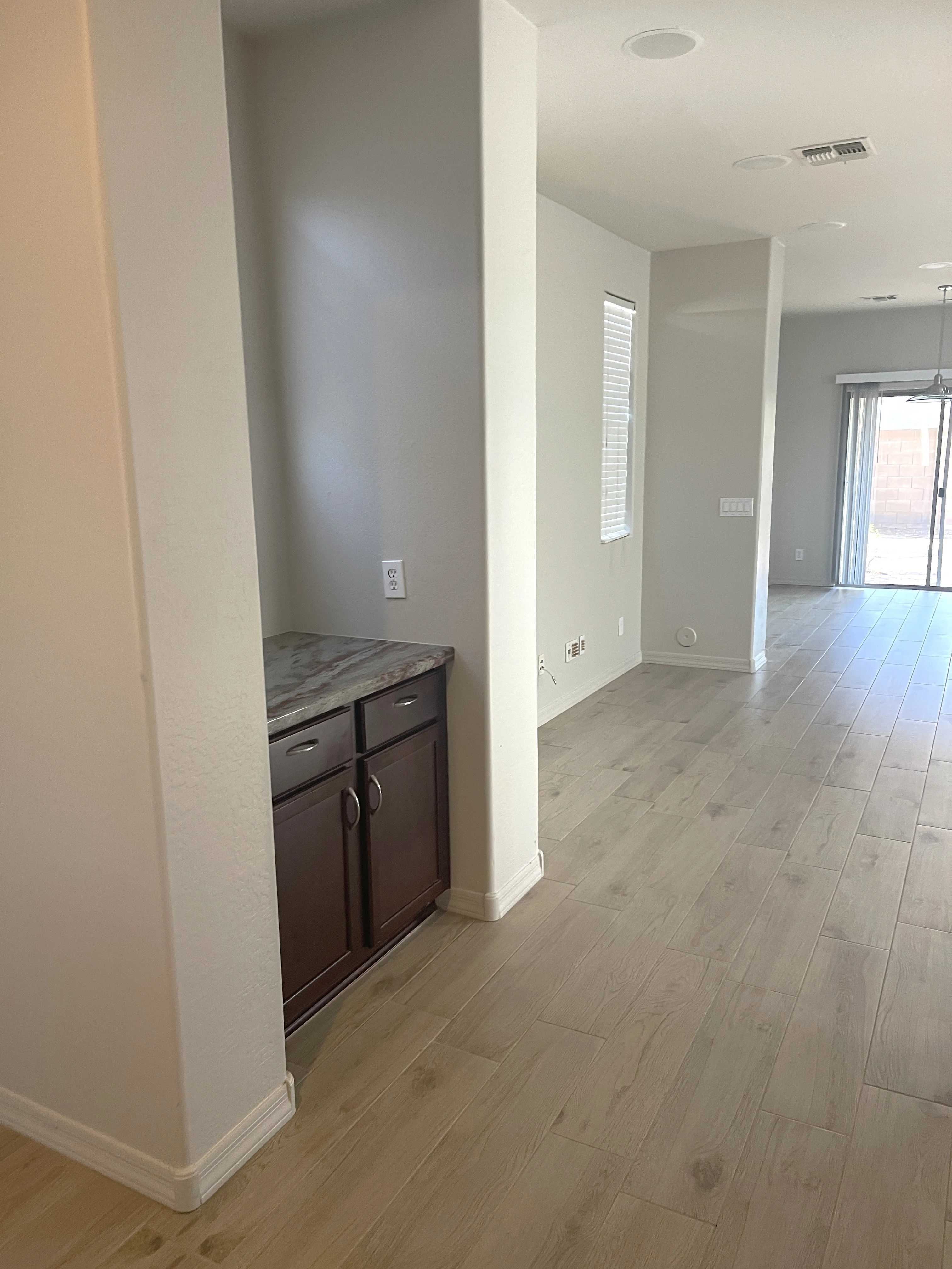 3934 E Battala Ave photo 2
