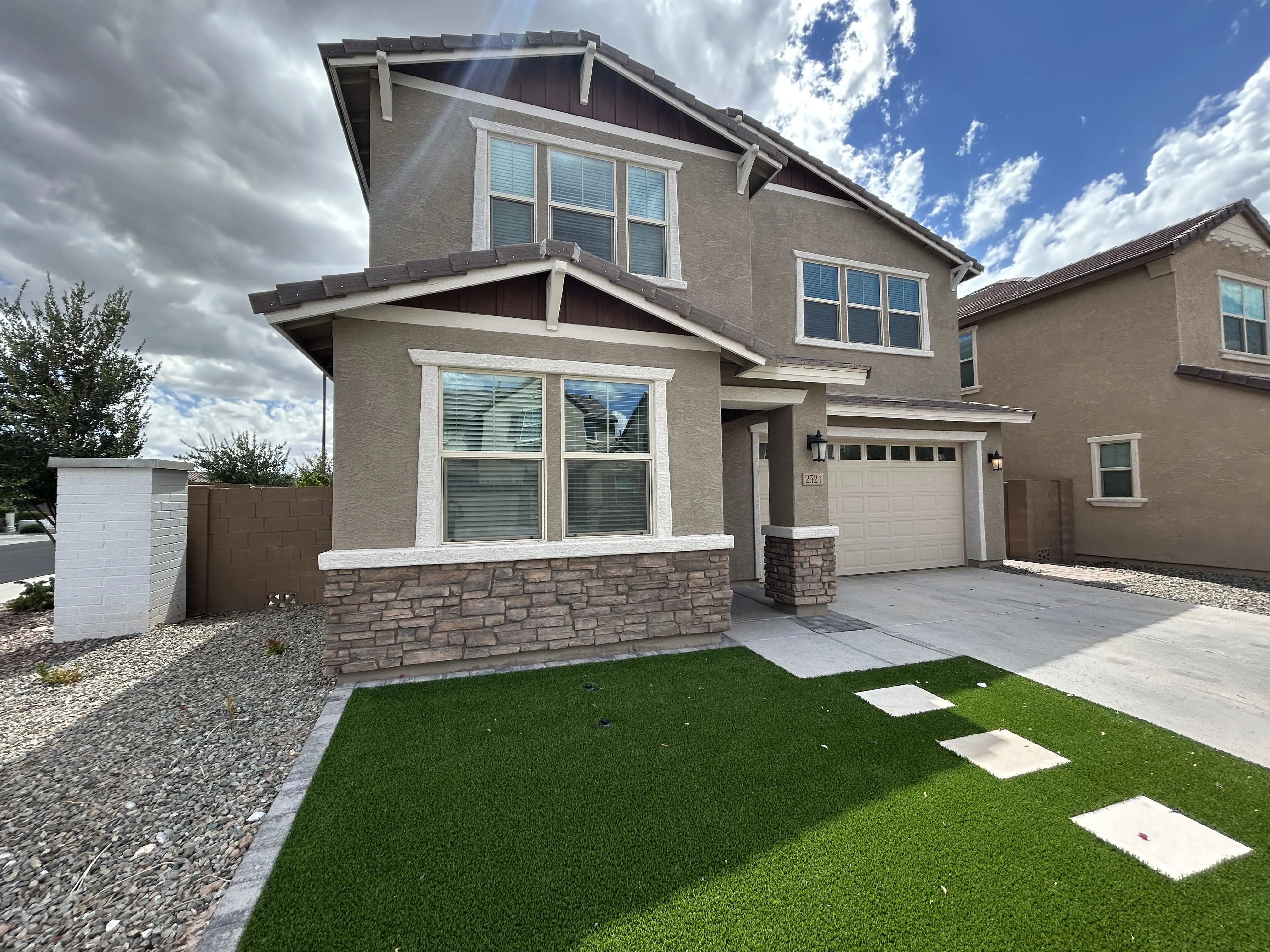 2521 E Athena Ave photo 5