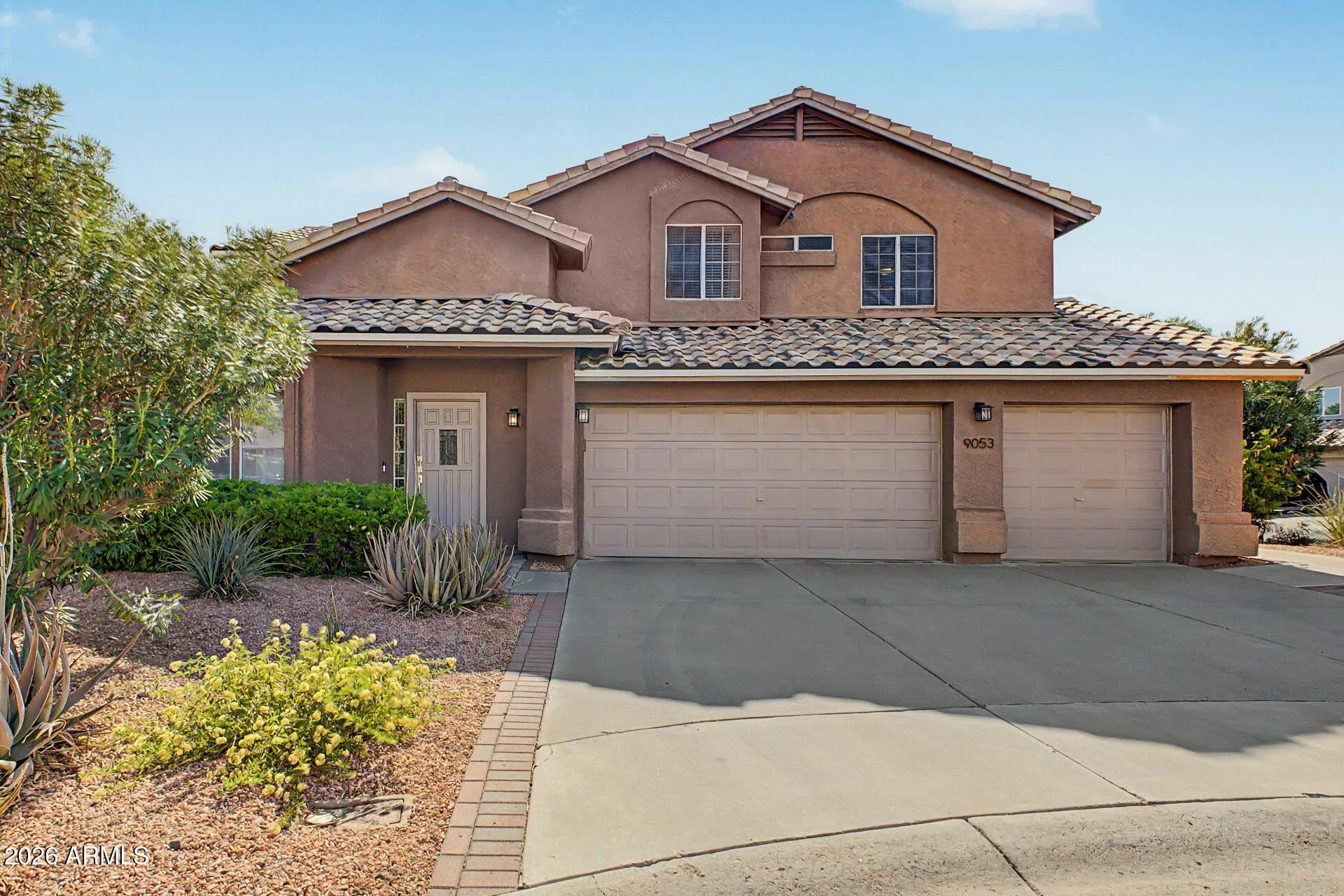 9053 W Banff Ln. Peoria, AZ 85381 photo 2