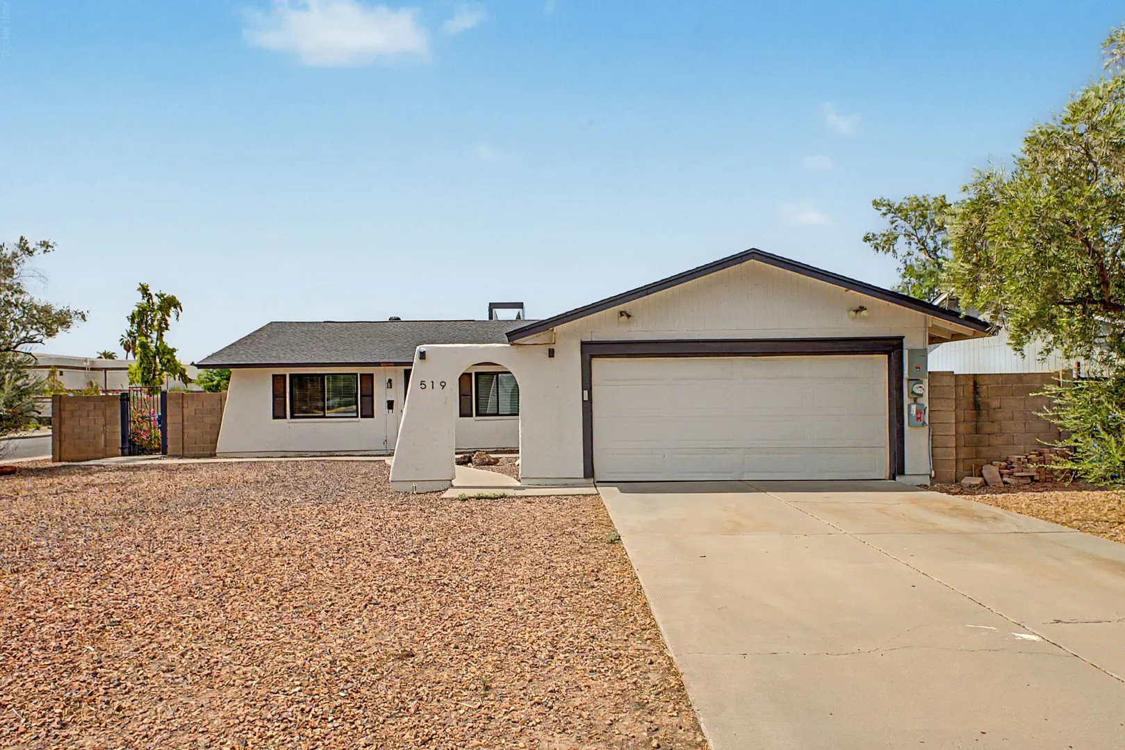 3 Bed, 2 Bath, Updated Tempe Home photo 2