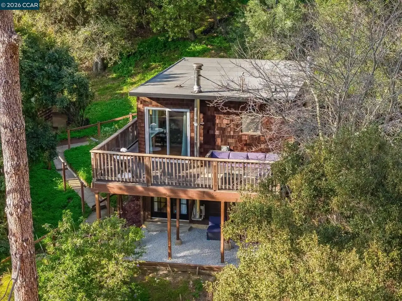 1BR/2BA Single Family House on Dwight Way · Berkeley photo 4