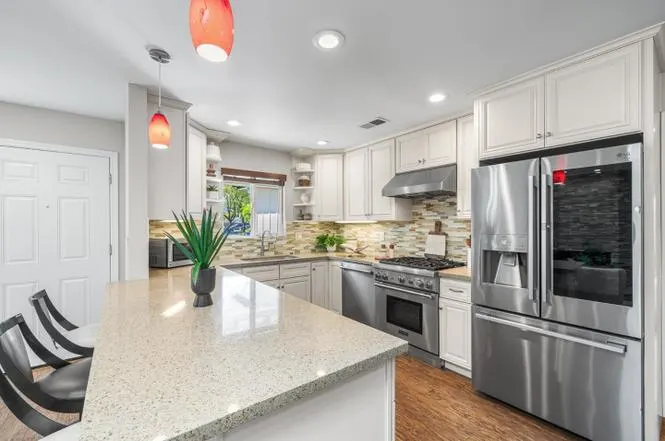 175 La Canada Ct photo 2