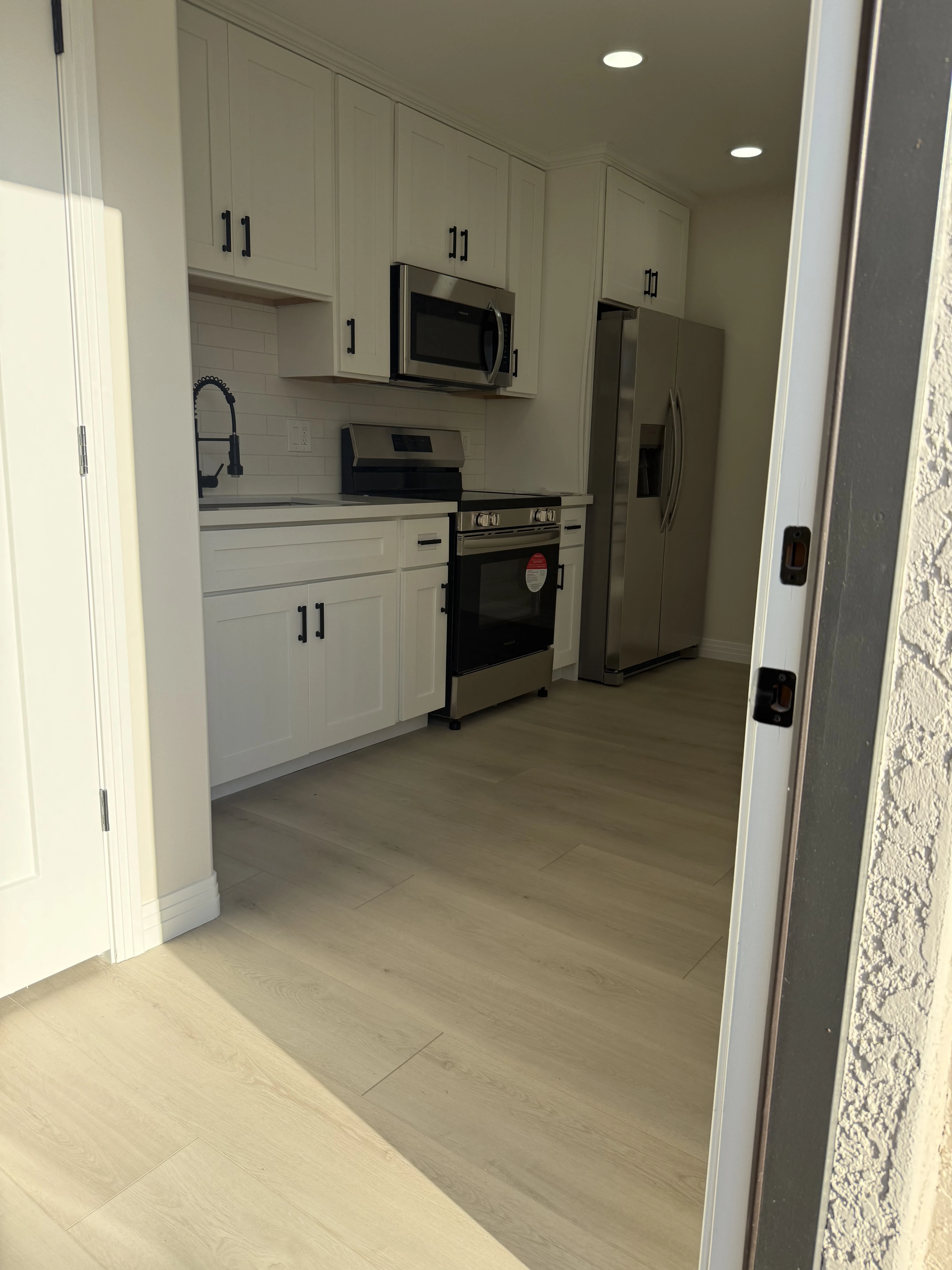 18212 North 43rd Place, Unit B Rental photo 3