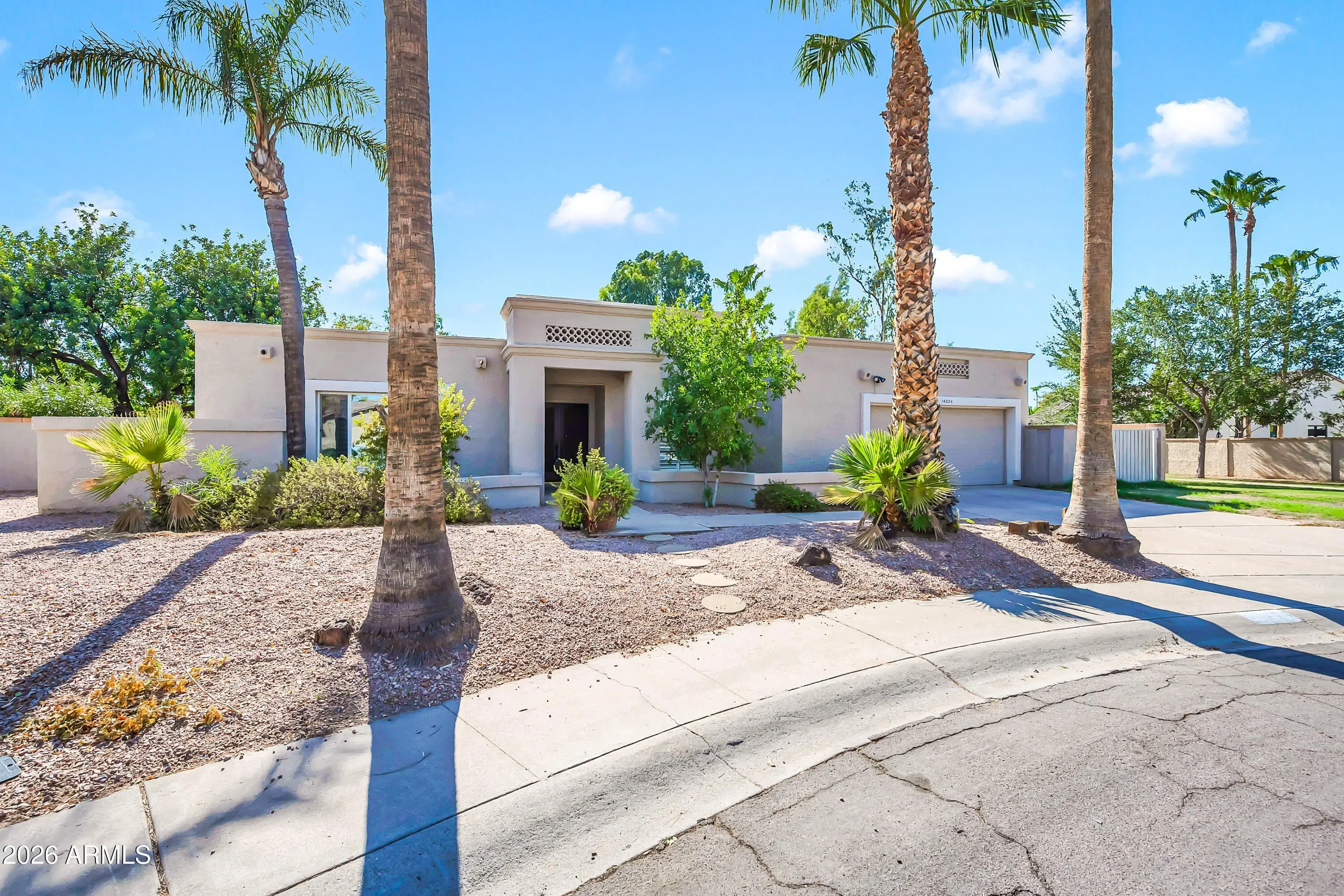 10224 N 82nd St Scottsdale, AZ 85258 photo 2