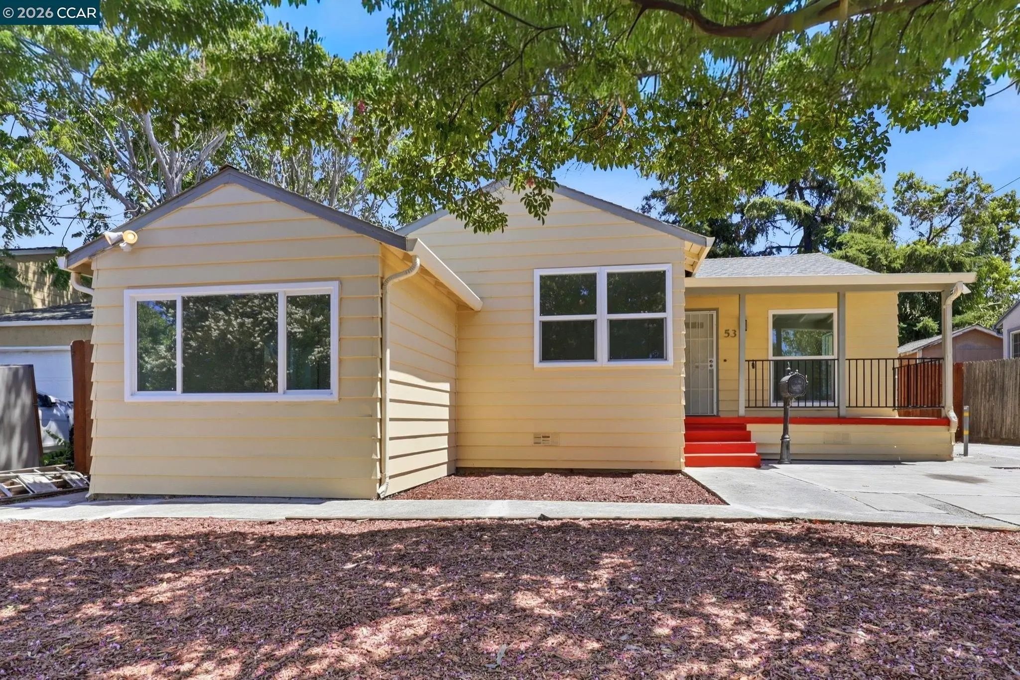 53 Ramona St photo 4