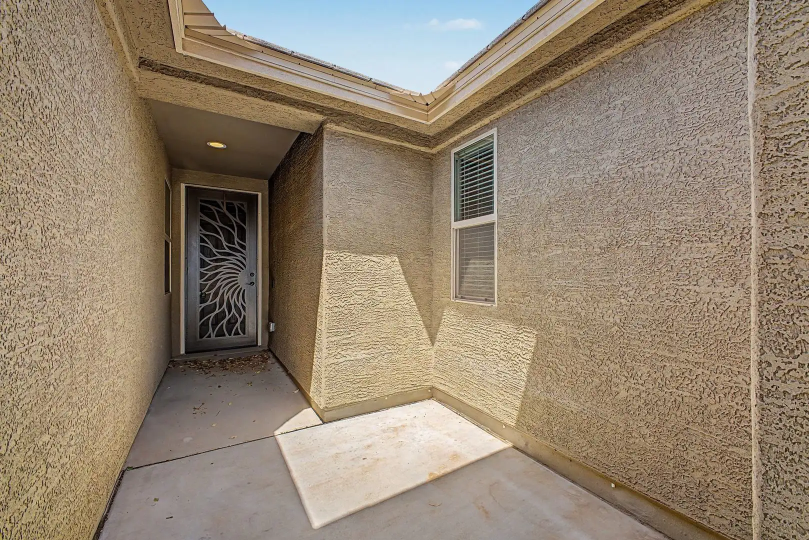 18222 W Via Montoya Dr photo 5