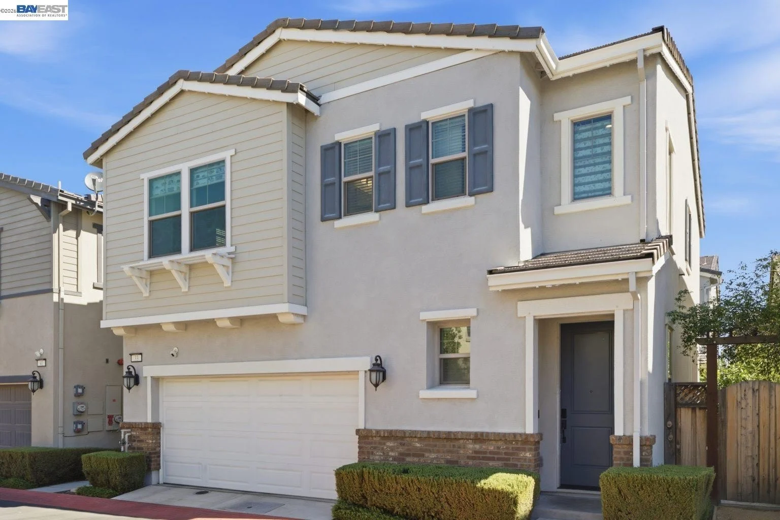 33 W Roccolino Ln photo 4
