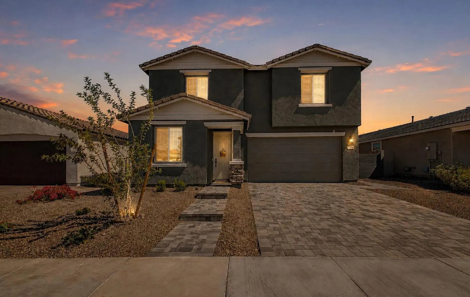 7598 W Smoketree Dr Peoria, AZ 85383 photo 4