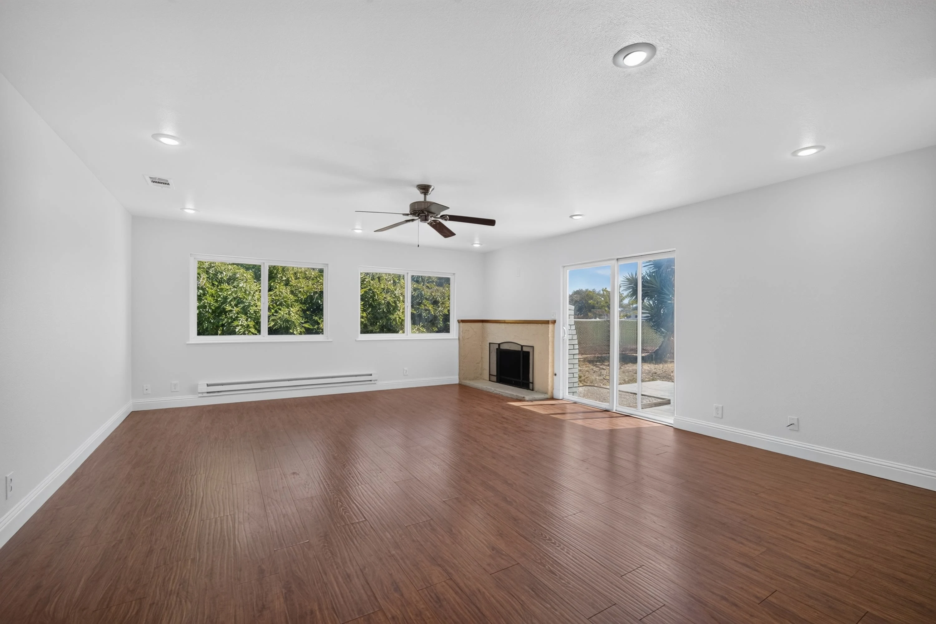 2045 Larsen Ct Santa Clara, CA 95051 photo 4